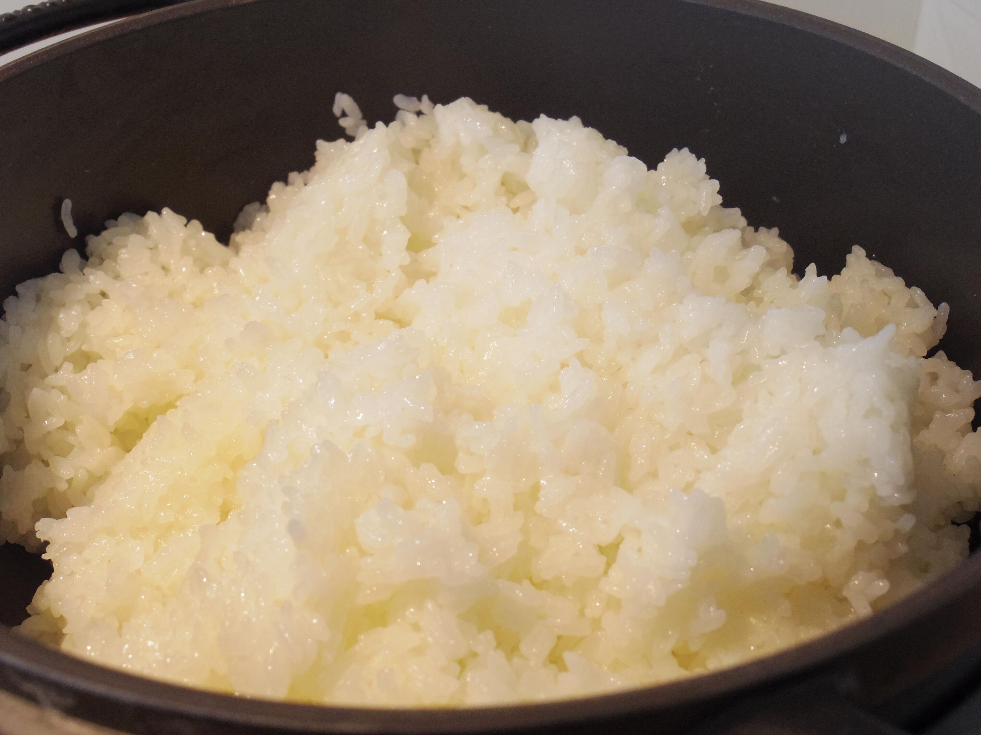 ＼会社でお米を炊いています／バーミキュラご飯でにぎやかランチ🍚