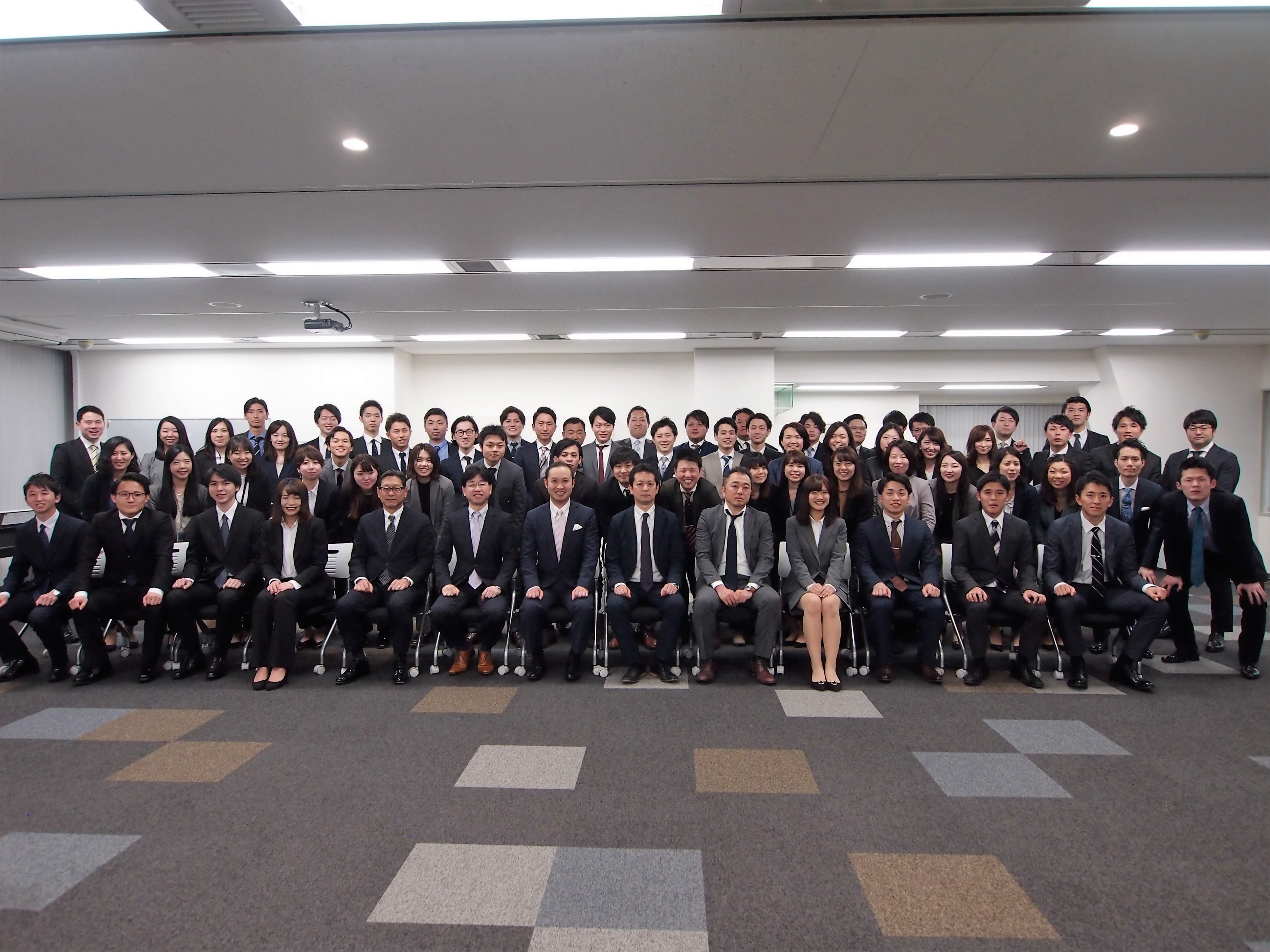 【社内行事】入社式&8期リアライブ始動！