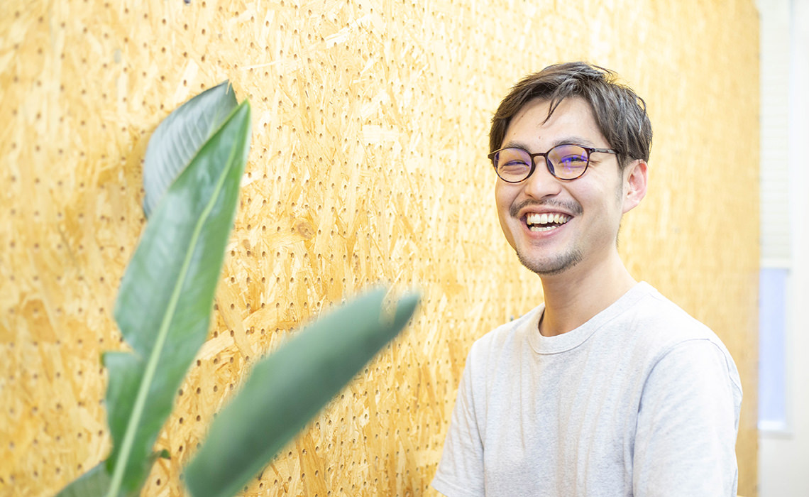 ［vol.01］自慢の社員を紹介！未経験から1年でデザイナーになった森長さん！