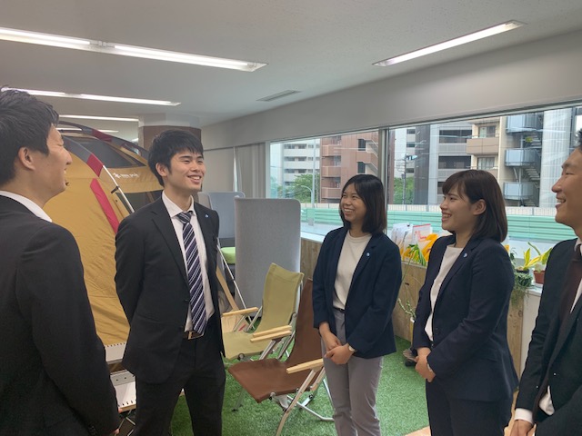 とある朝礼での、グッドでニューなおはなし