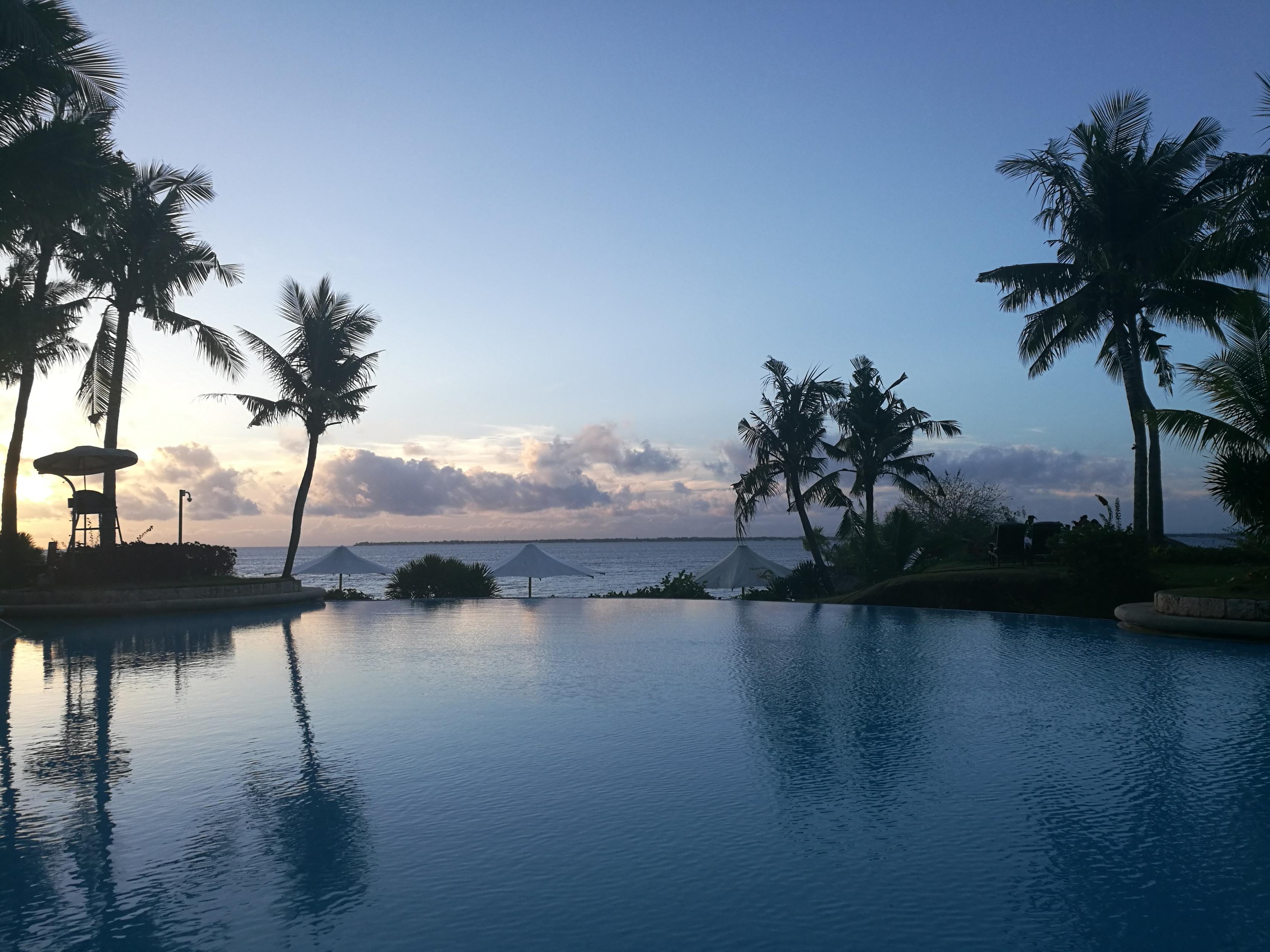 社会人として自分の社会価値を認めていただきたいです。