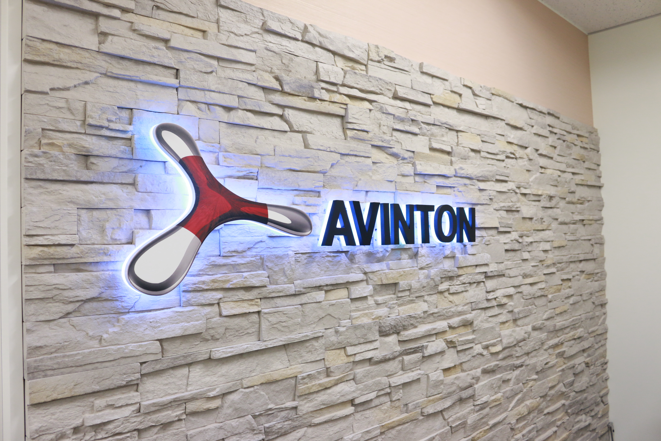 ついに拡大移転！！Avintonのオフィスが新しくなりました✨オフィスツアー開催！