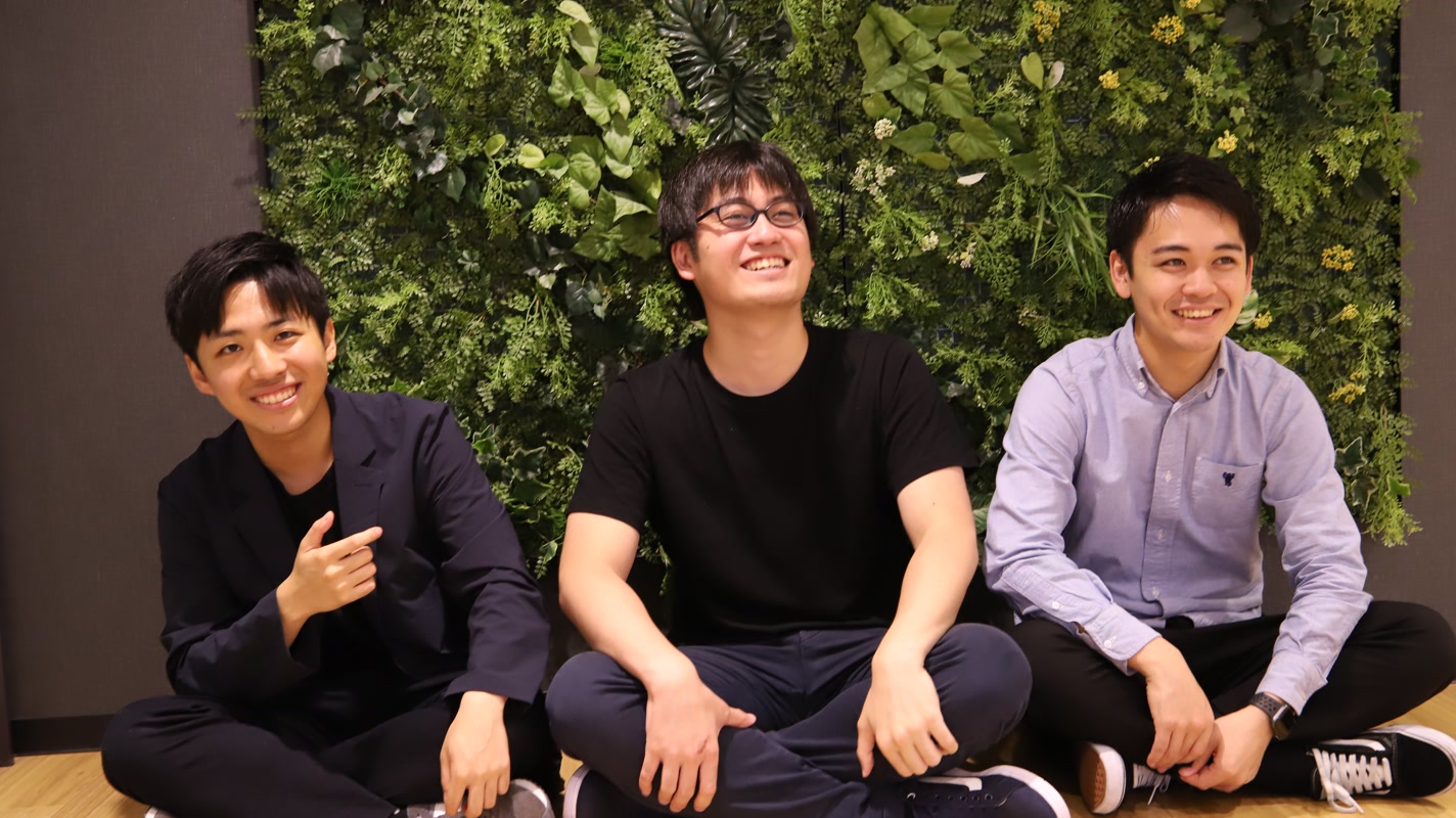 【メンバーインタビュー】インターンだけどインターンじゃない！？　新卒3人が語るレッジの雰囲気とは。