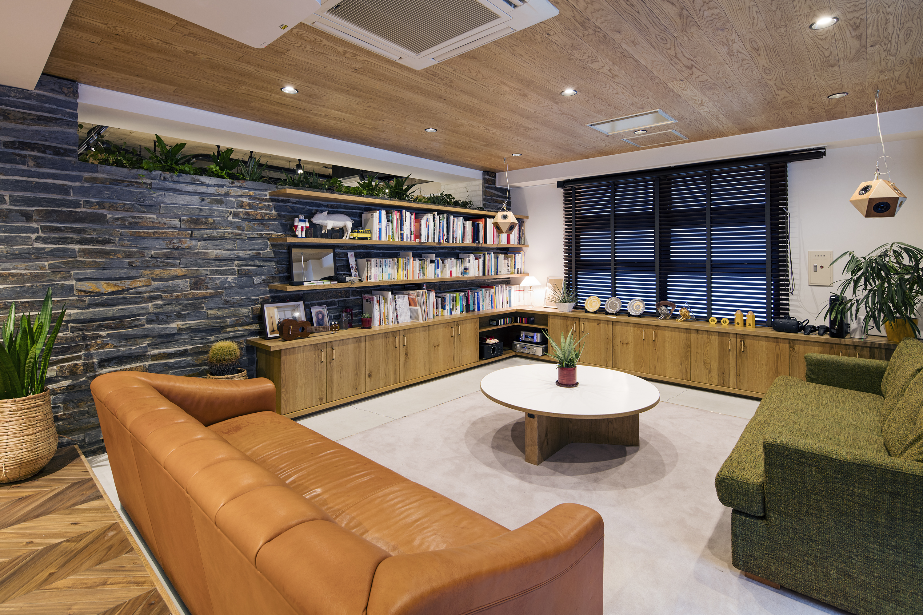 TWOTONEという場を作るにあたり、僕らは大きく2つの目標を掲げました。