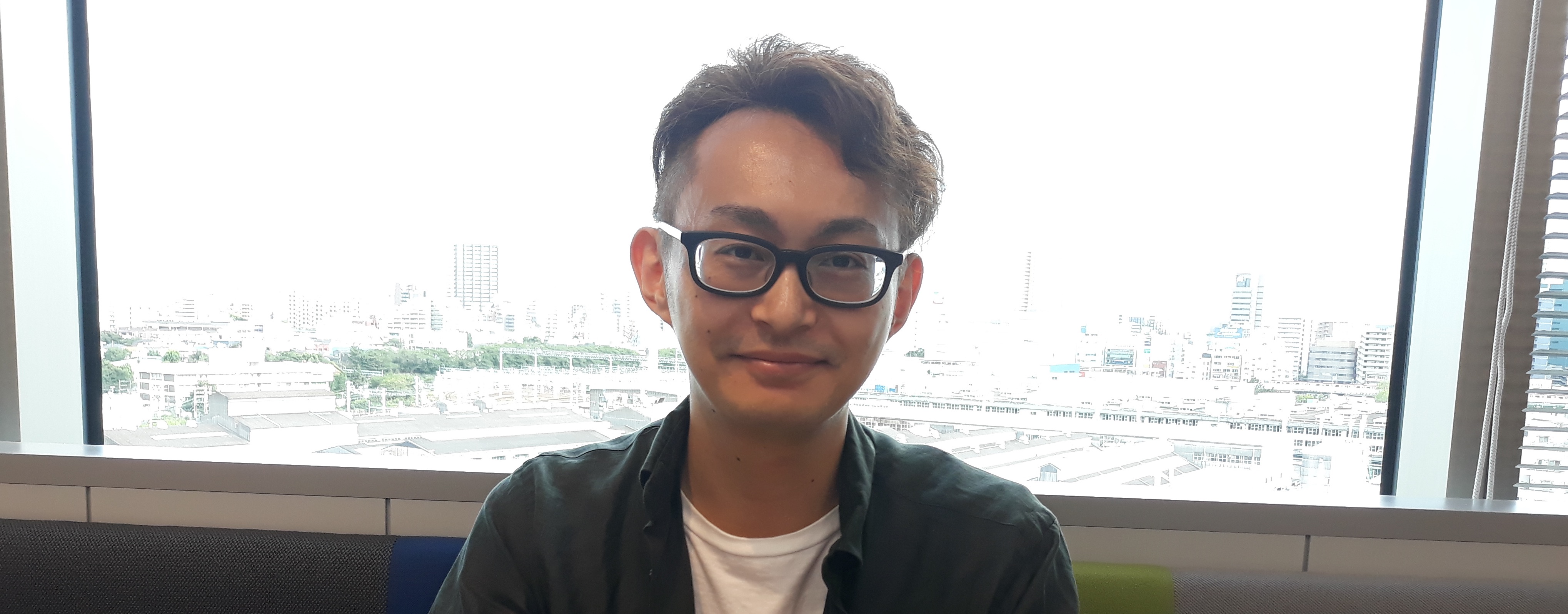 アプリを支えるのはホリデーのスイーツ番長　iOSエンジニア　チームメンバーインタビュー