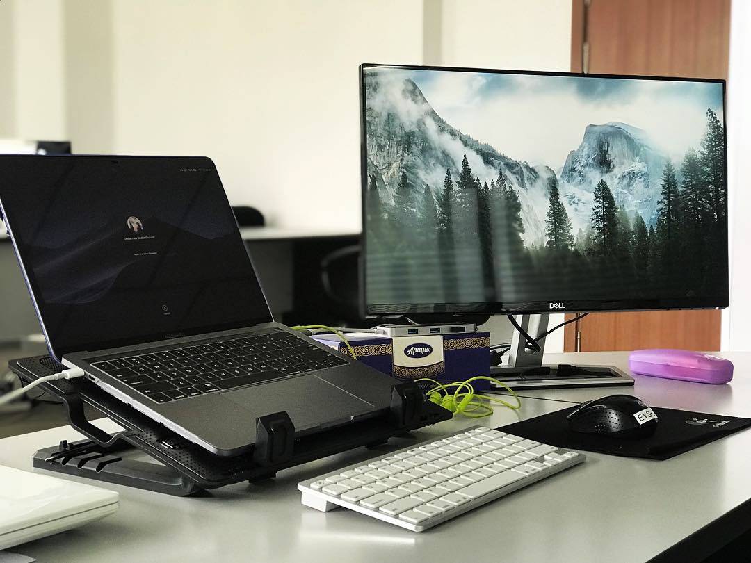 A day in the life of an “EYS-STYLE” software engineer