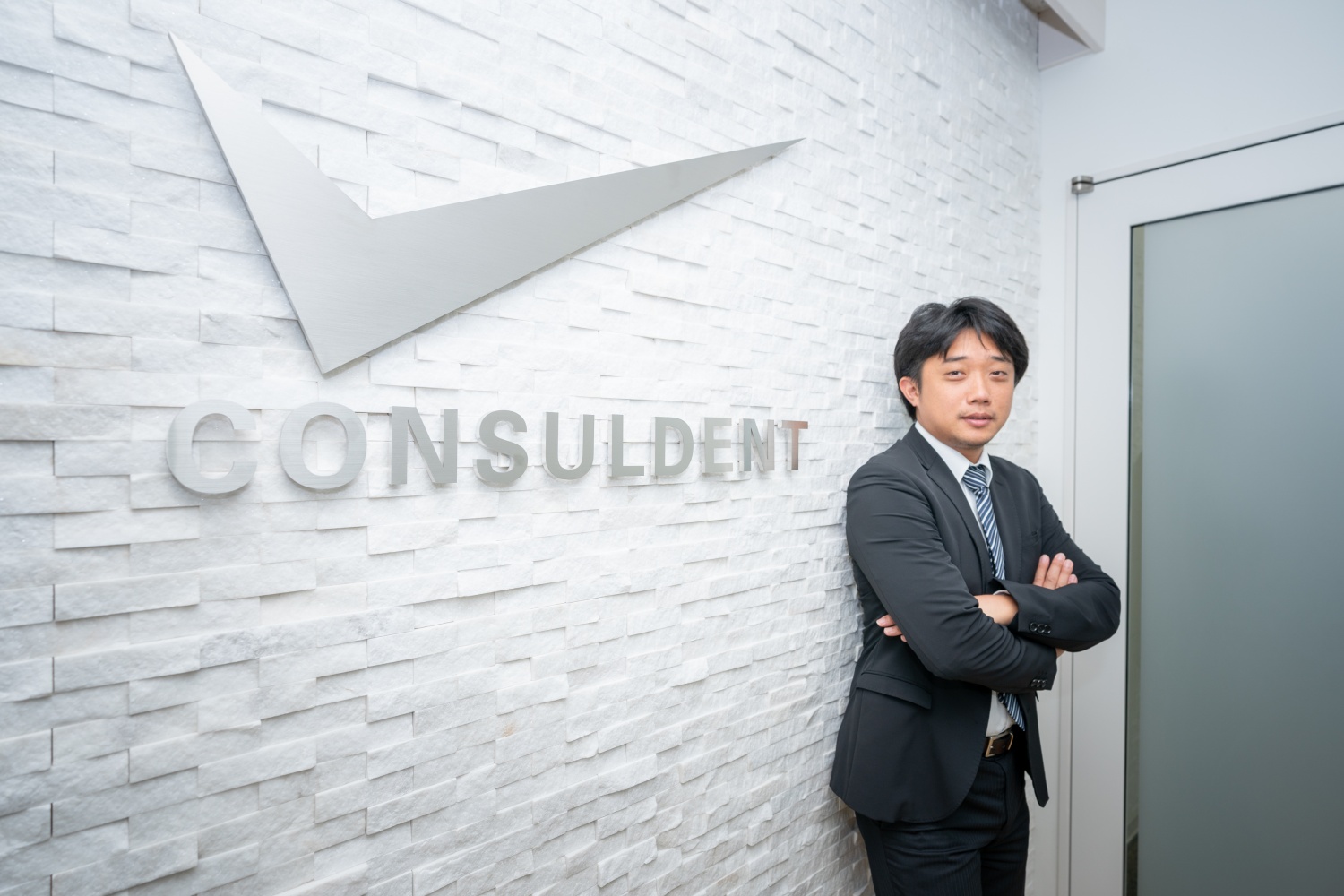 マーケティングやマネジメント課題が山積。あなたなら、どうやって経営課題を解決しますか？