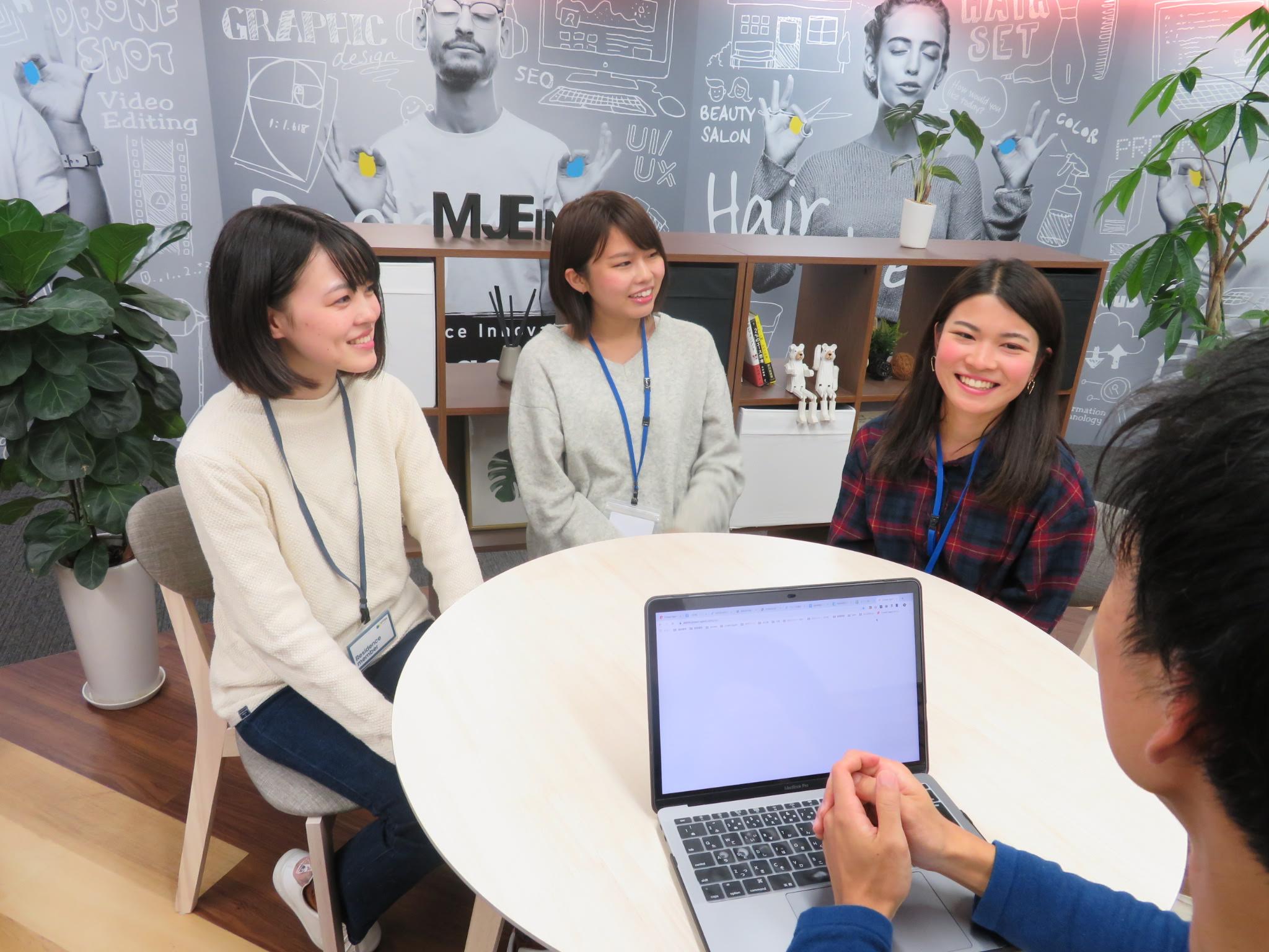 ＼インターンメンバー座談会／HRTech企業で働いてみた感想をインタビュー！