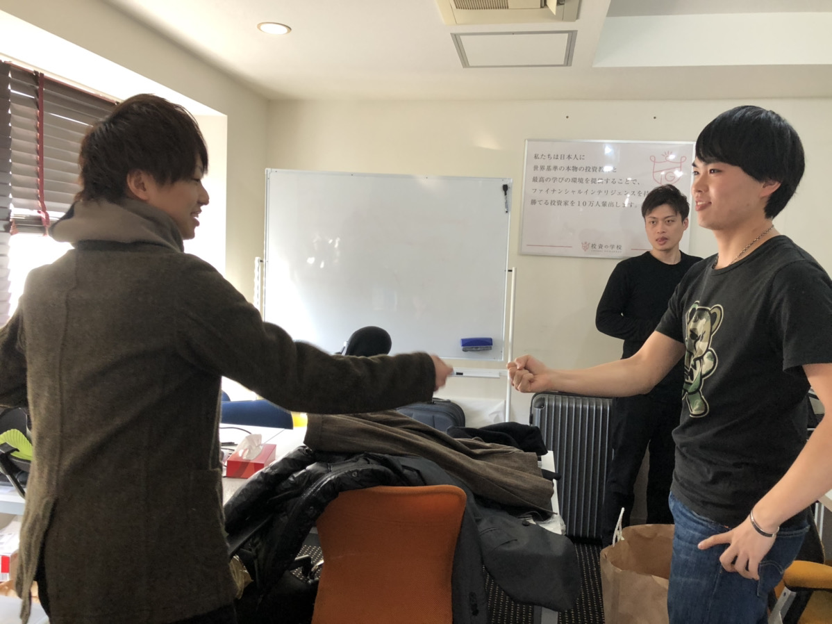 争奪戦からの・・・・熱いハグ！！