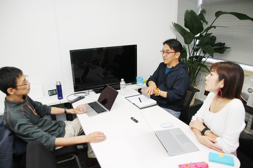 クラウド＂知ってる風＂で乗り越えてきたWeb制作プロデューサーが聞く！クラウド・AWSの根本とビジネス展開の多様性。