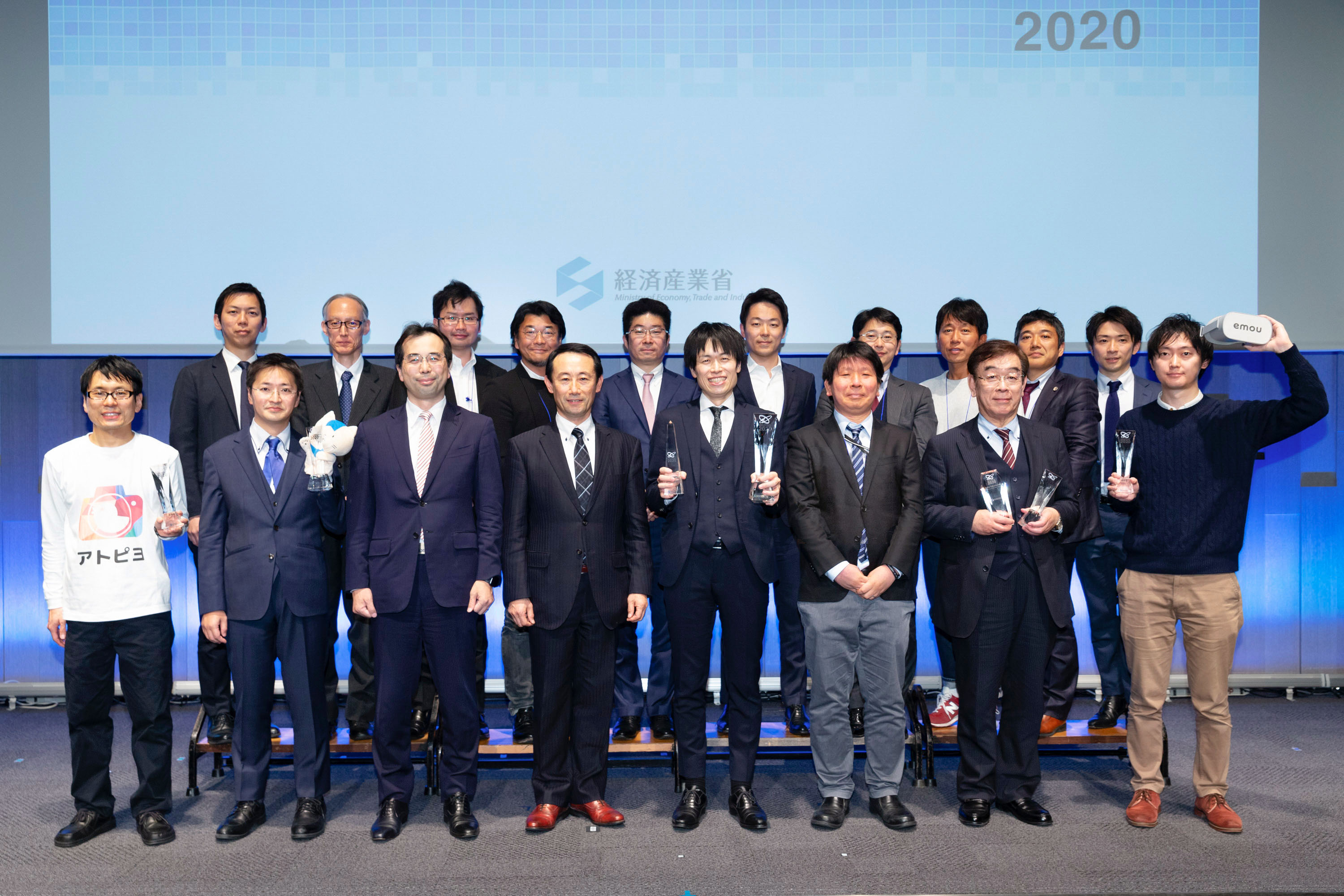 ジャパン・ヘルスケアビジネスコンテスト2020でグランプリ（ビジネス部門）を受賞しました