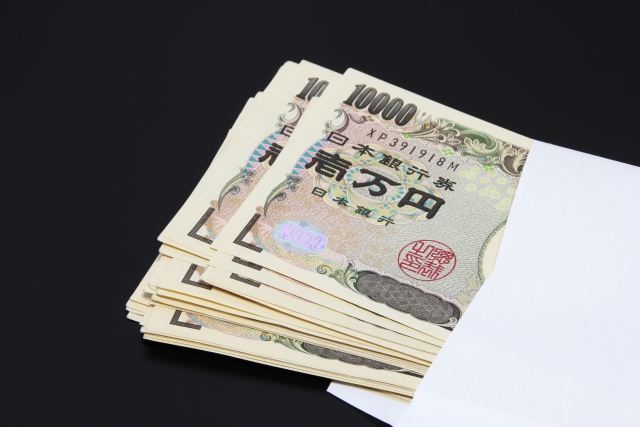就活中はお金が飛ぶ・・・時間をかけずにできる節約法とは？？