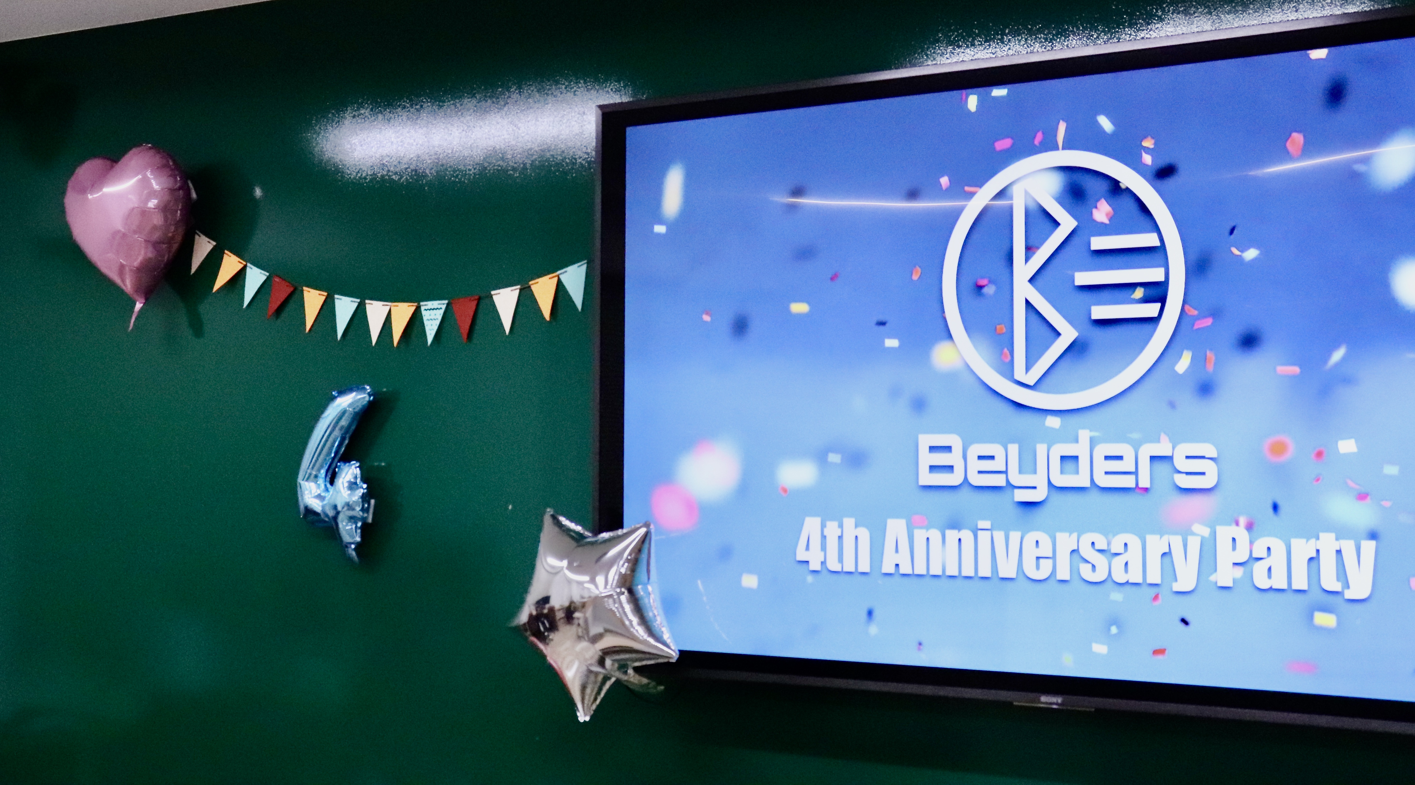 Beyders4周年記念パーティー開催！