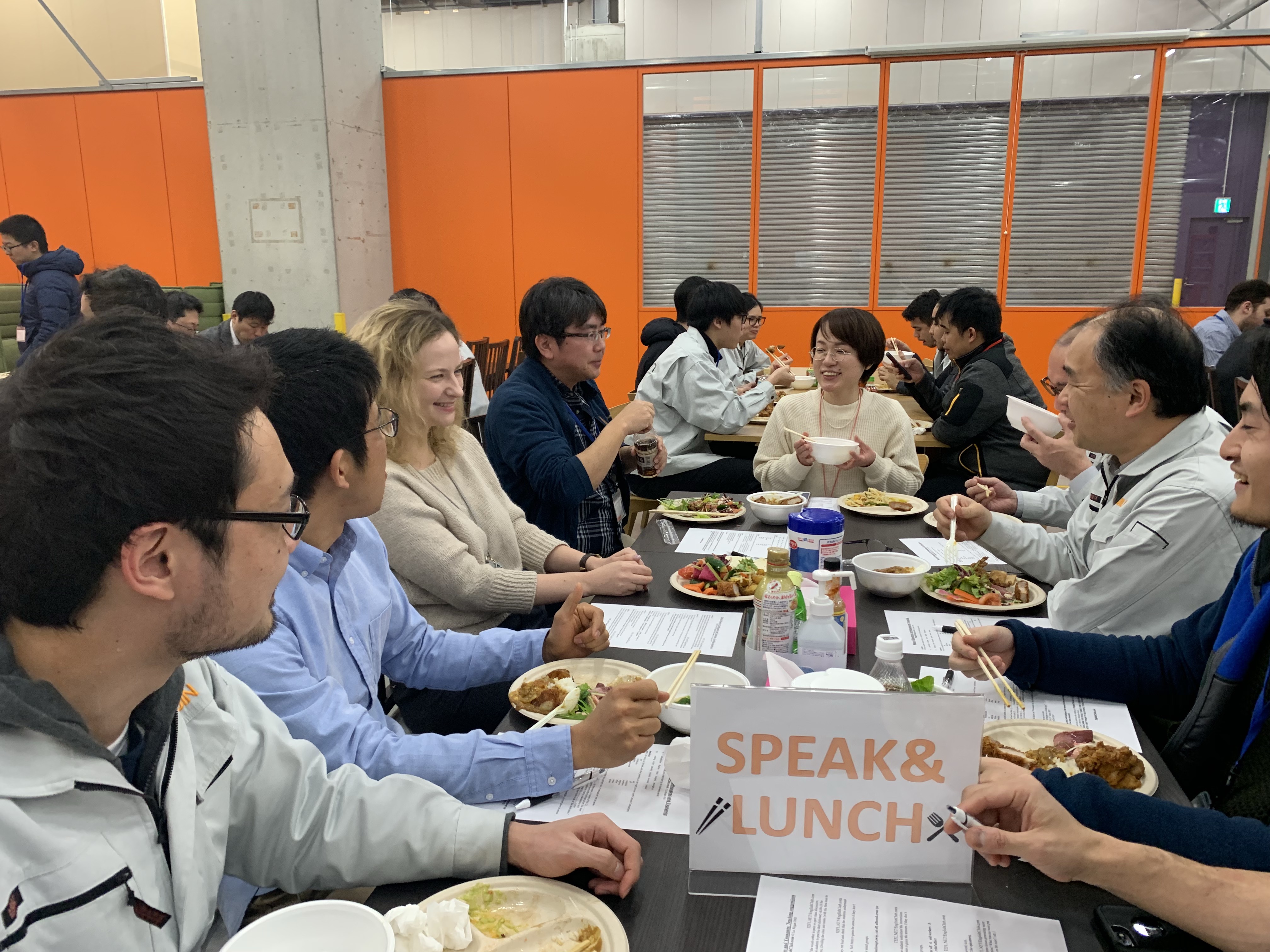 英語を練習しよう！SPEAK & LUNCH