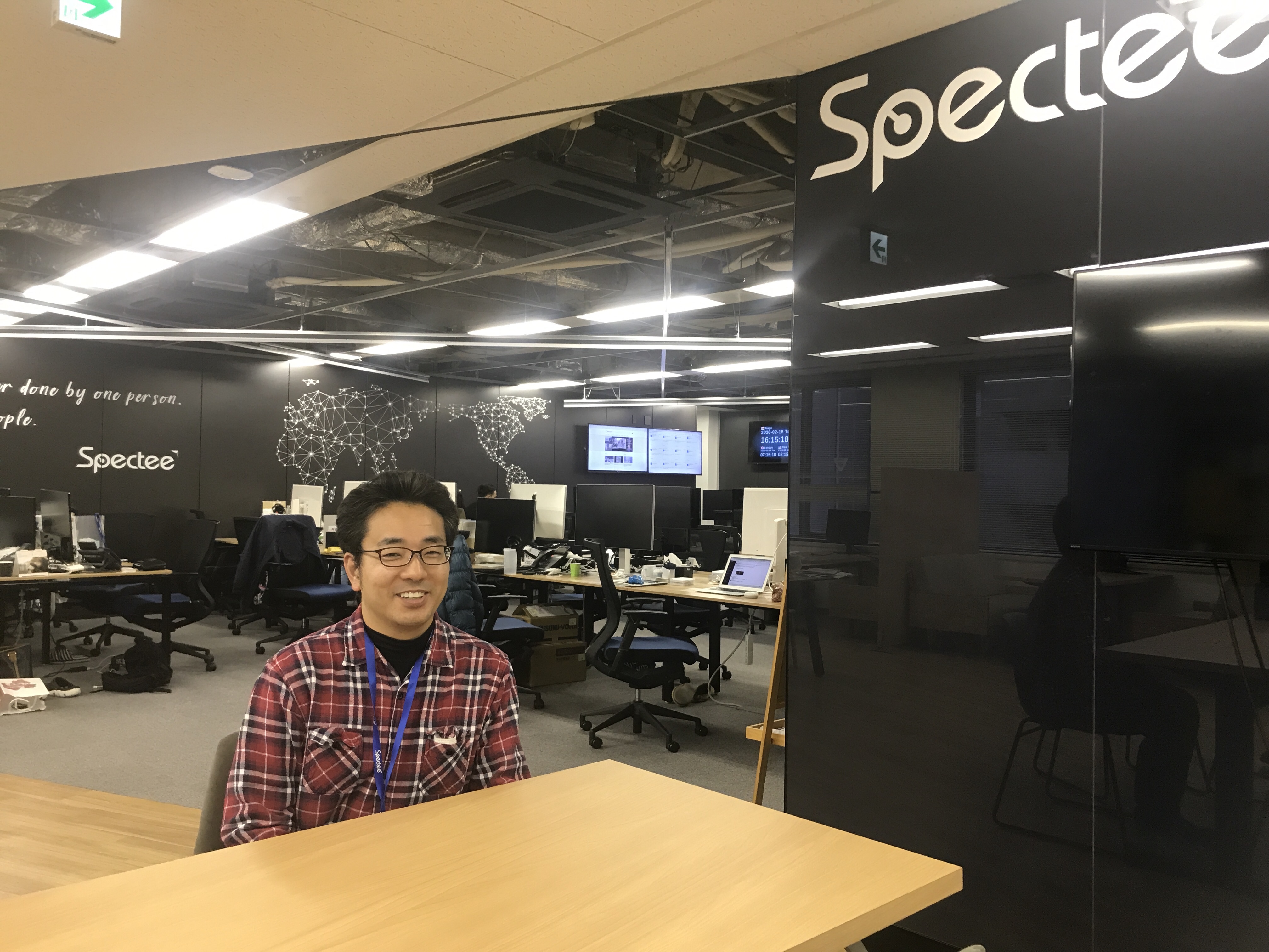 【社員紹介#8】「日々最新の技術を追うから面白みがある」。キャリア18年のシニアエンジニアが語るチャレンジングな環境