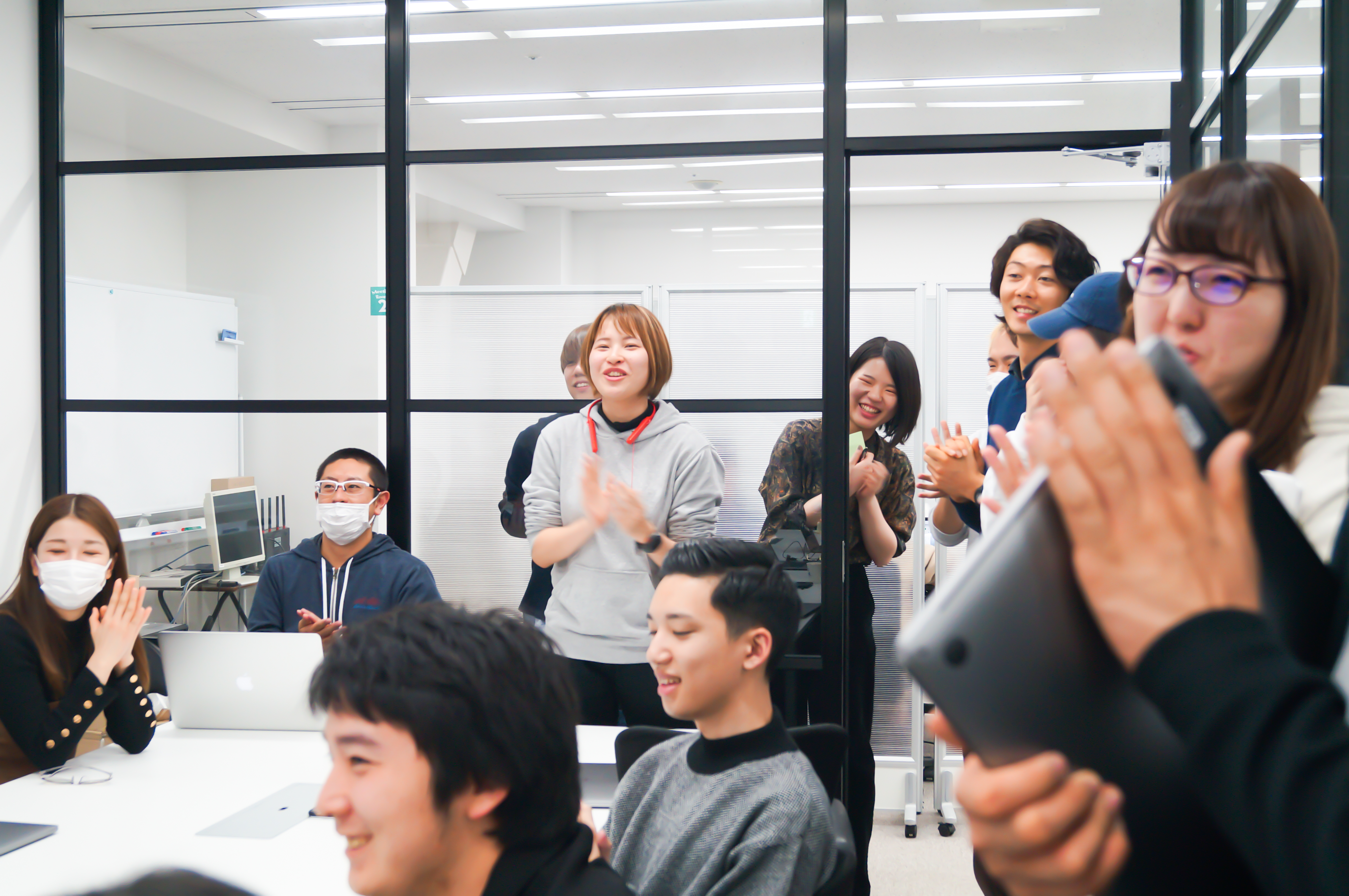 創立５年目の春に、従業員が100名を突破いたしました！