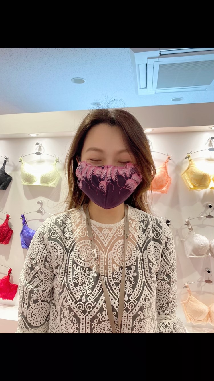新入社員がつくる！下着屋さんのお洒落マスクで心をひとつに