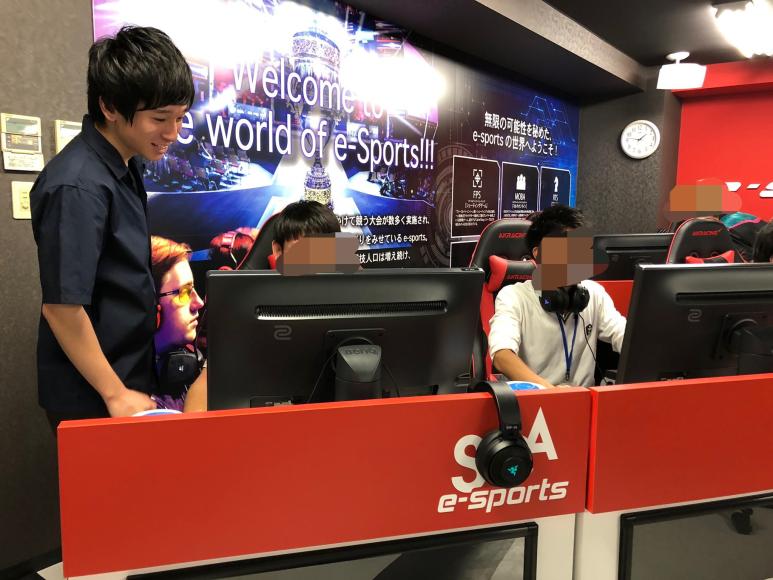 e-sports専門学校の特別講師