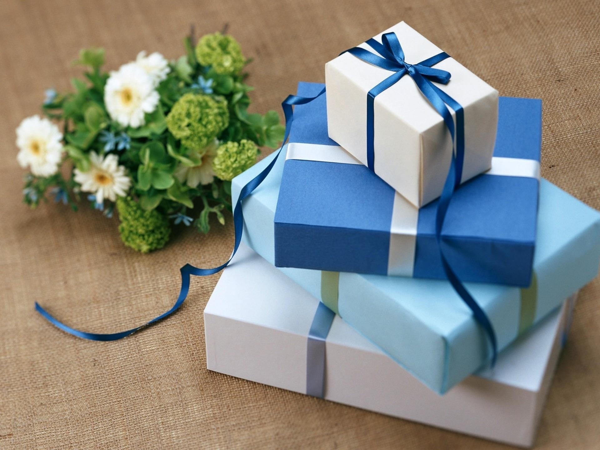 Mother's Day Surprise Ideas You Can Do At Home: