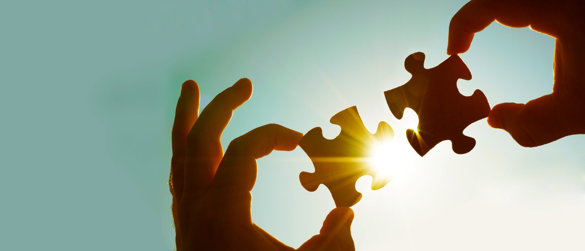 「ビジネス通じて社会の負を解決し、世界をより良い場所にしたい」という想いで創業