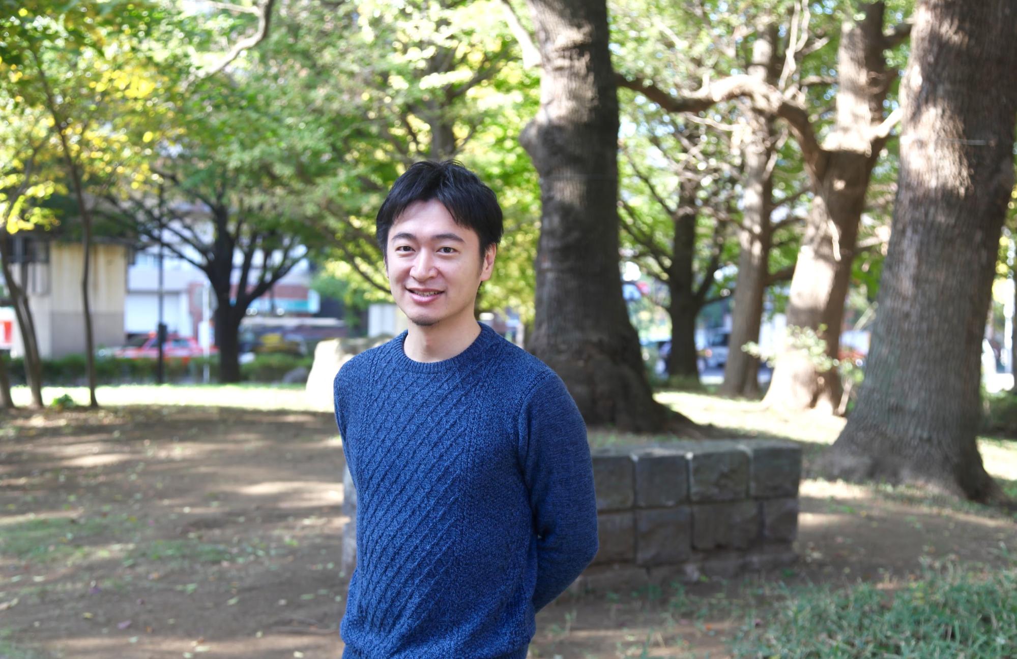 アーティストからディレクターへ。紆余曲折を経て見つけた、自分の強みが活かせる「統合ディレクター」という仕事。