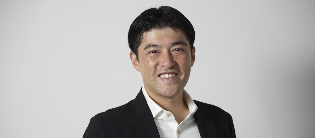 ブックオフ創業者に見込まれた男が、AIGATEを創業するまでの紆余曲折