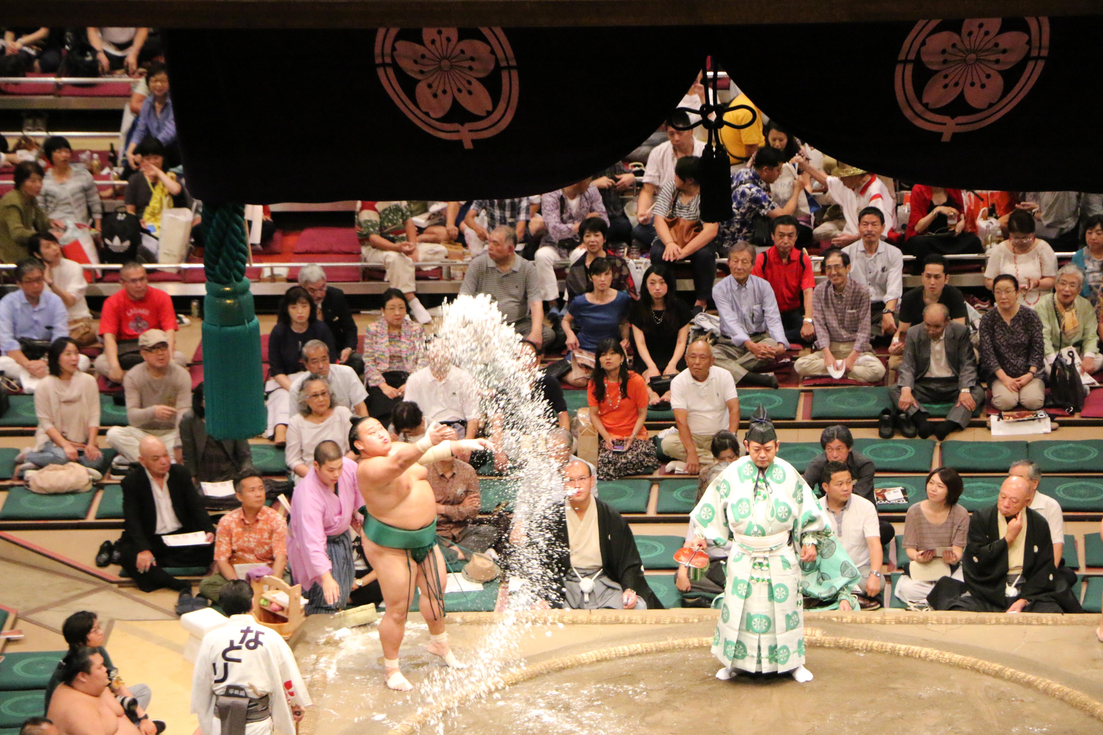 スー女から学ぶ社員コミュニケーションの活性化 Alh S One For All