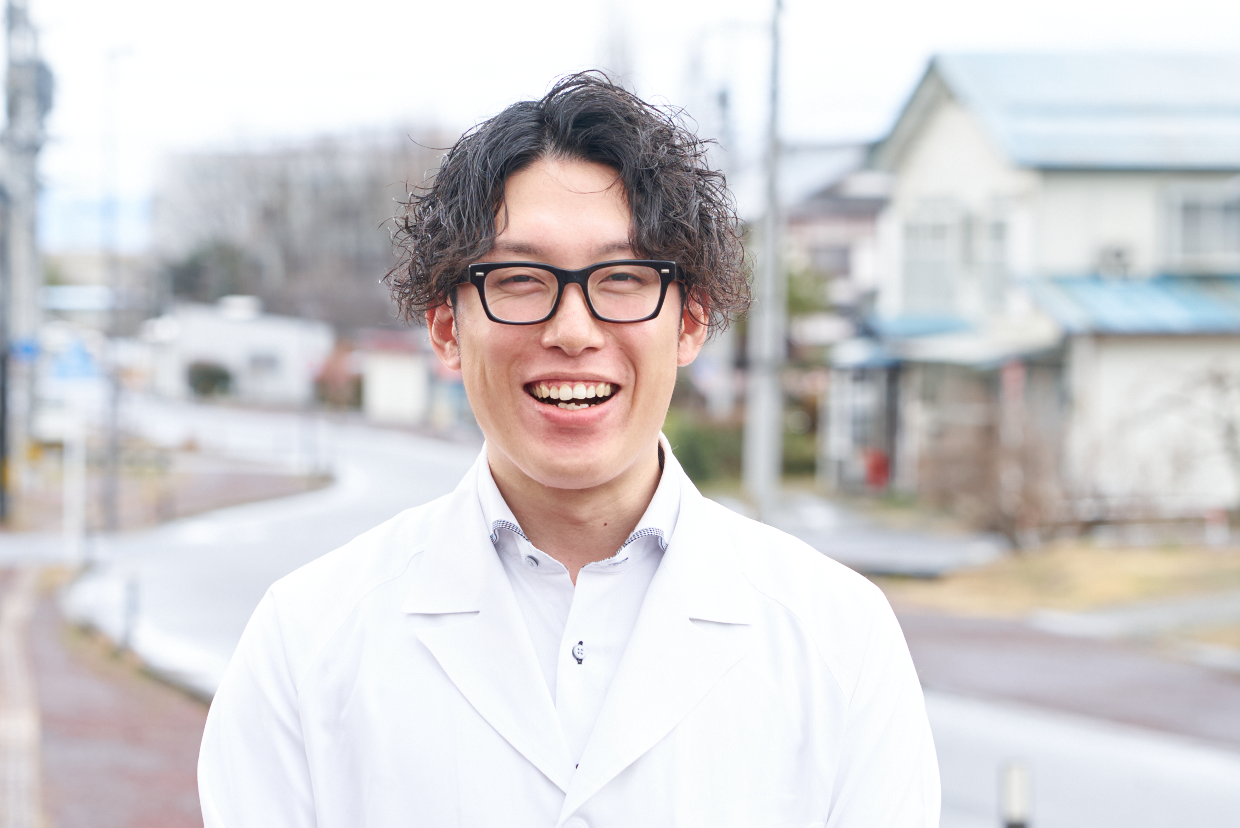 【社員インタビューVol.4】こども好き必見！小児科の前で頑張る新婚薬剤師にきいてみた！！