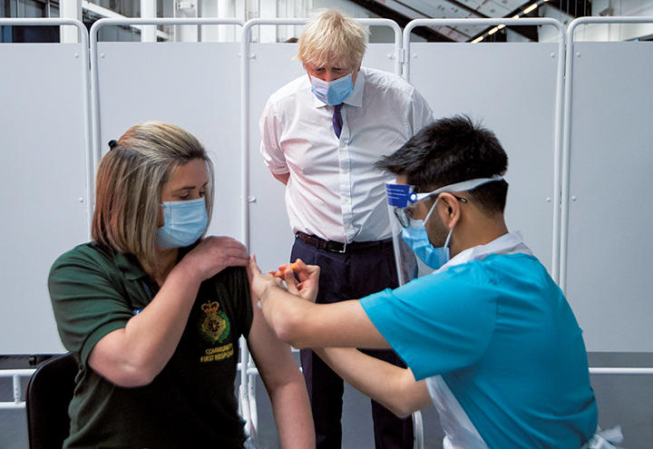 イギリスのコロナワクチンバトル