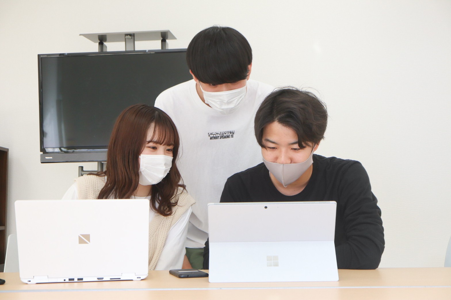 【インターン生インタビュー】環境に左右されない柔軟な働き方とは？～リモートワークをこなすプロフェッショナルな大学生～