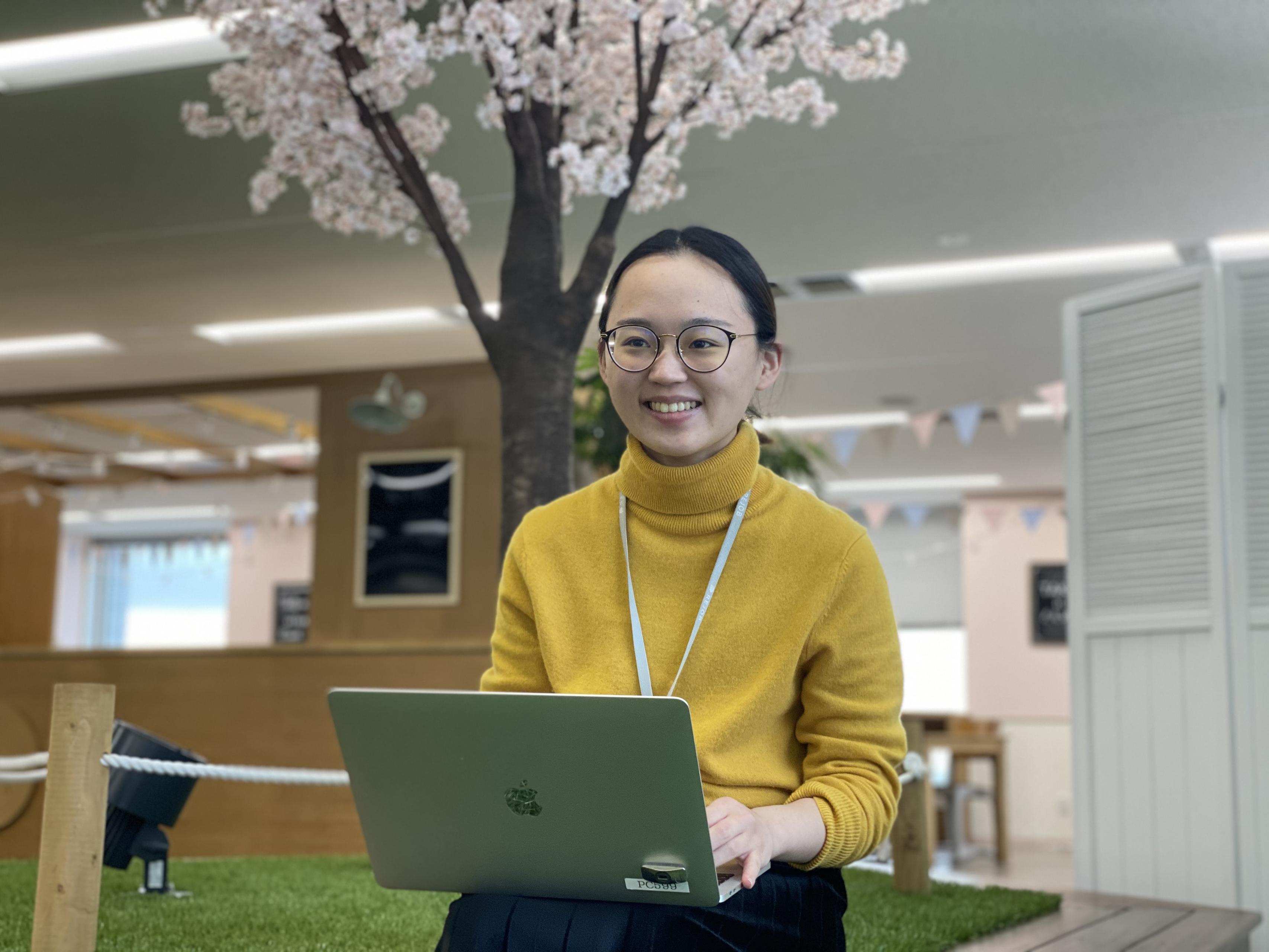 きっかけは、中学校の学習ノート。「ユーザー45万人の役に立つデザインか？」を模索するwebデザイナー＠寺戸 千晴さん。