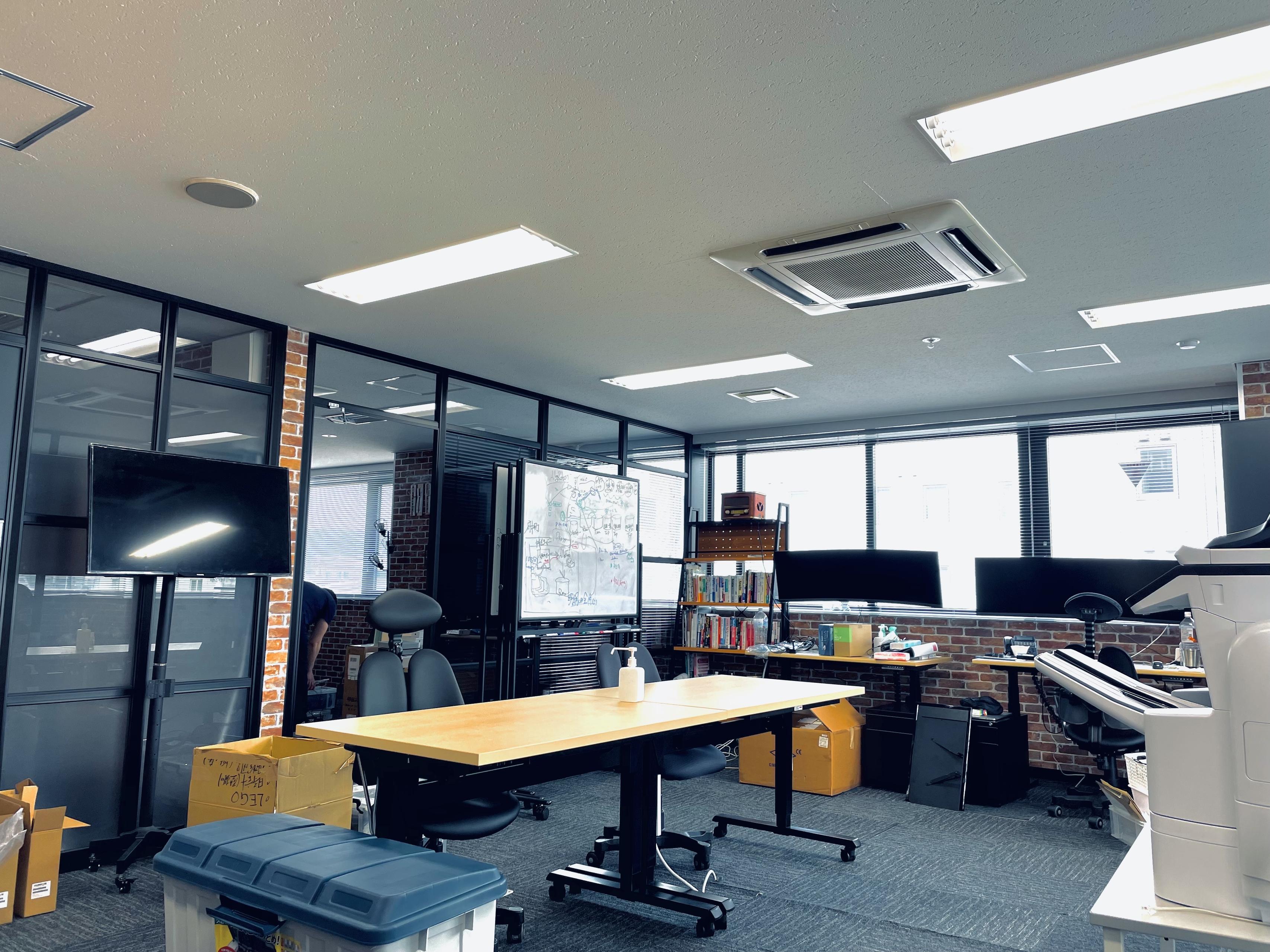 東京から広島に本社移転