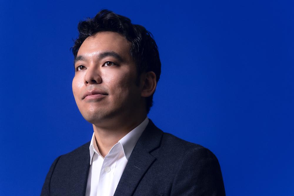 安定よりも「刺激」を選んだエリート。たどり着いた理想郷で華開いた戦術、そして情熱