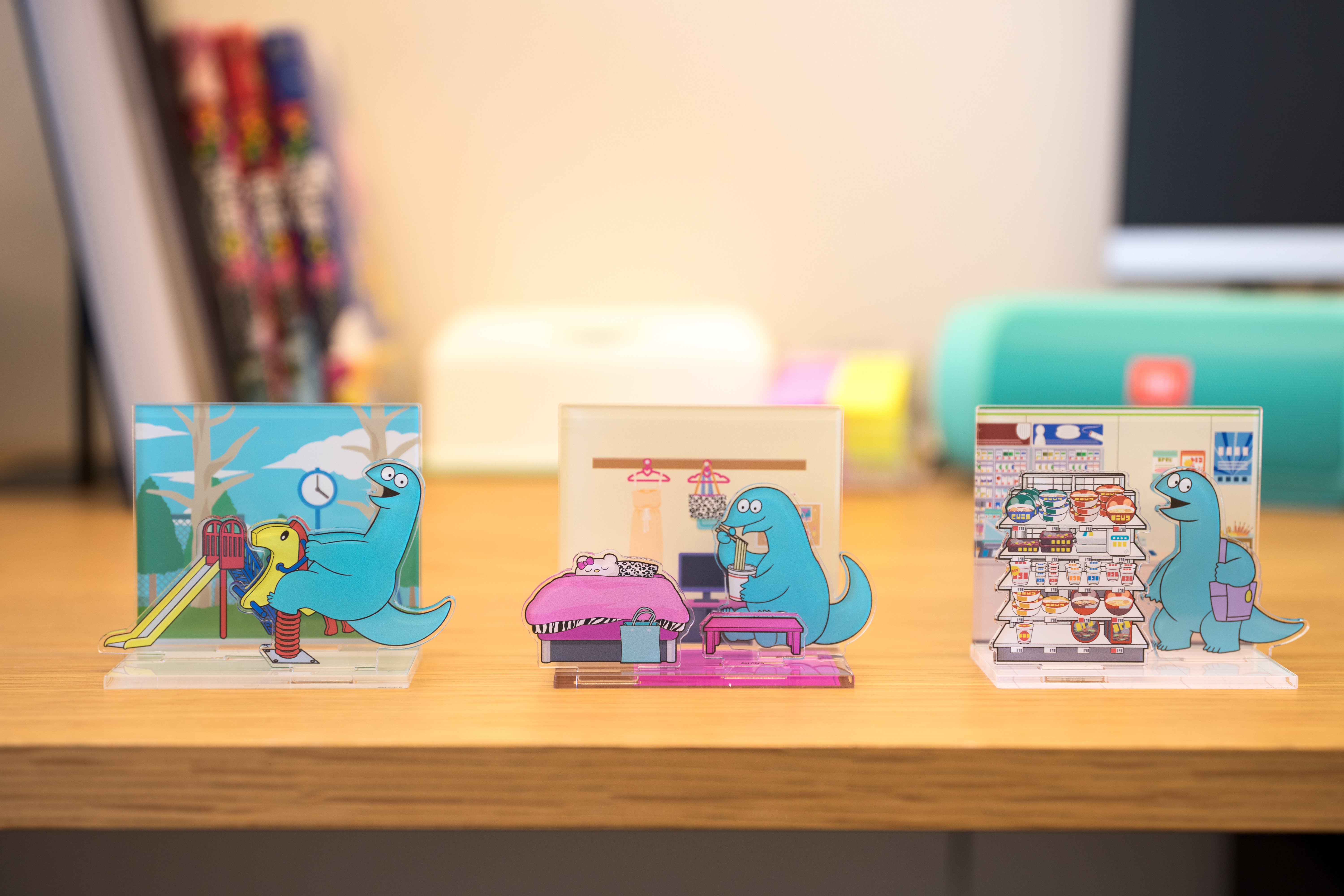 キャラクターグッズのおしごと解説②～アクリルキーホルダー＆アクリルスタンド～