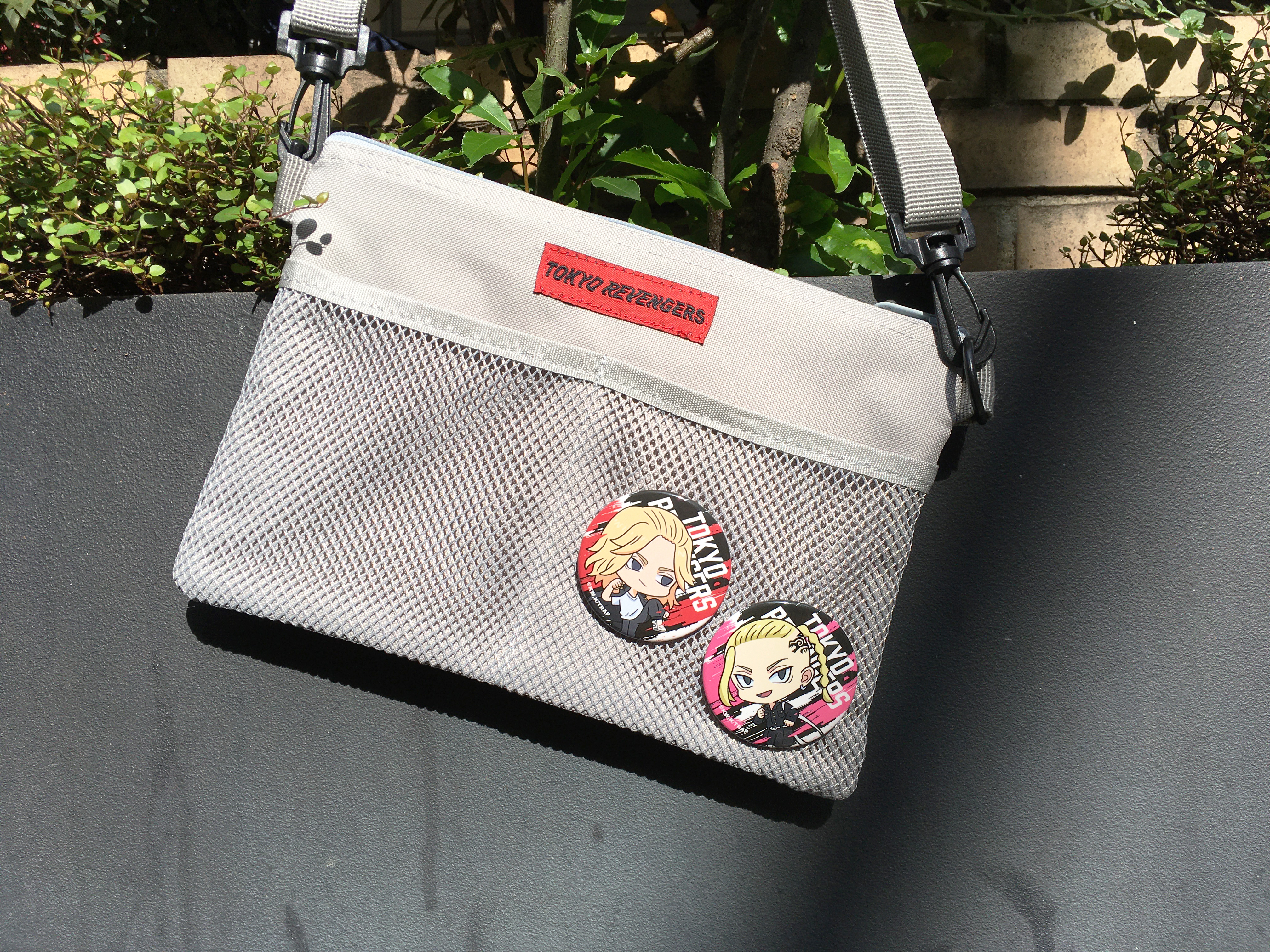 キャラクターグッズのおしごと解説④～なぜ缶バッジが丸いのか、知ってますか？～