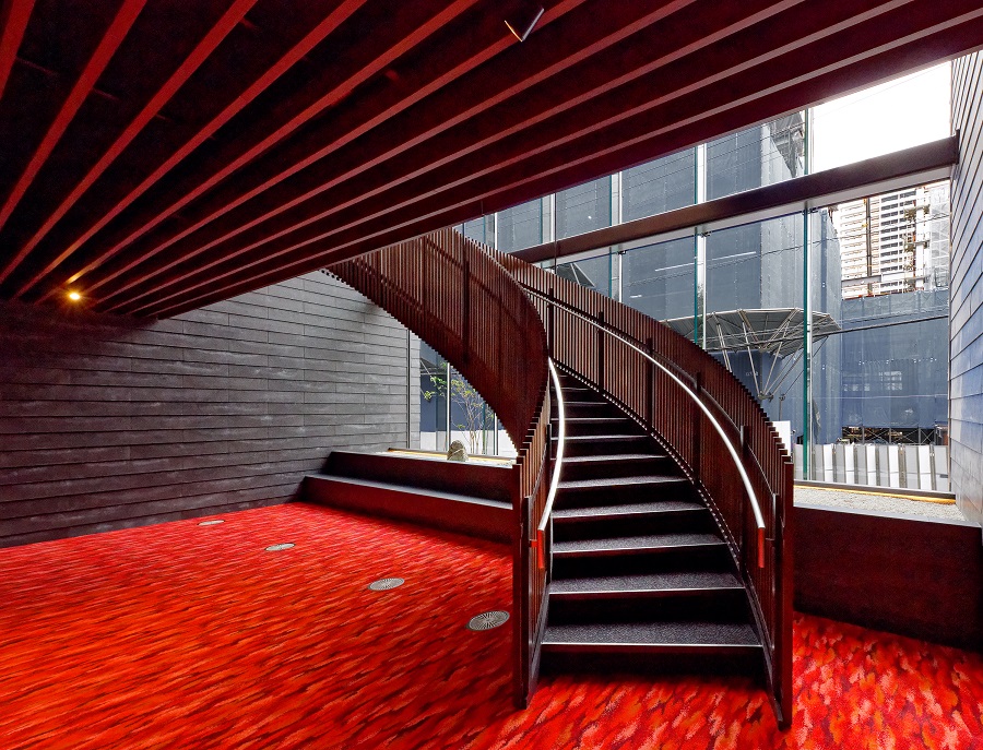 いざ執務スペースへ。名古屋本社社内ツアーその2