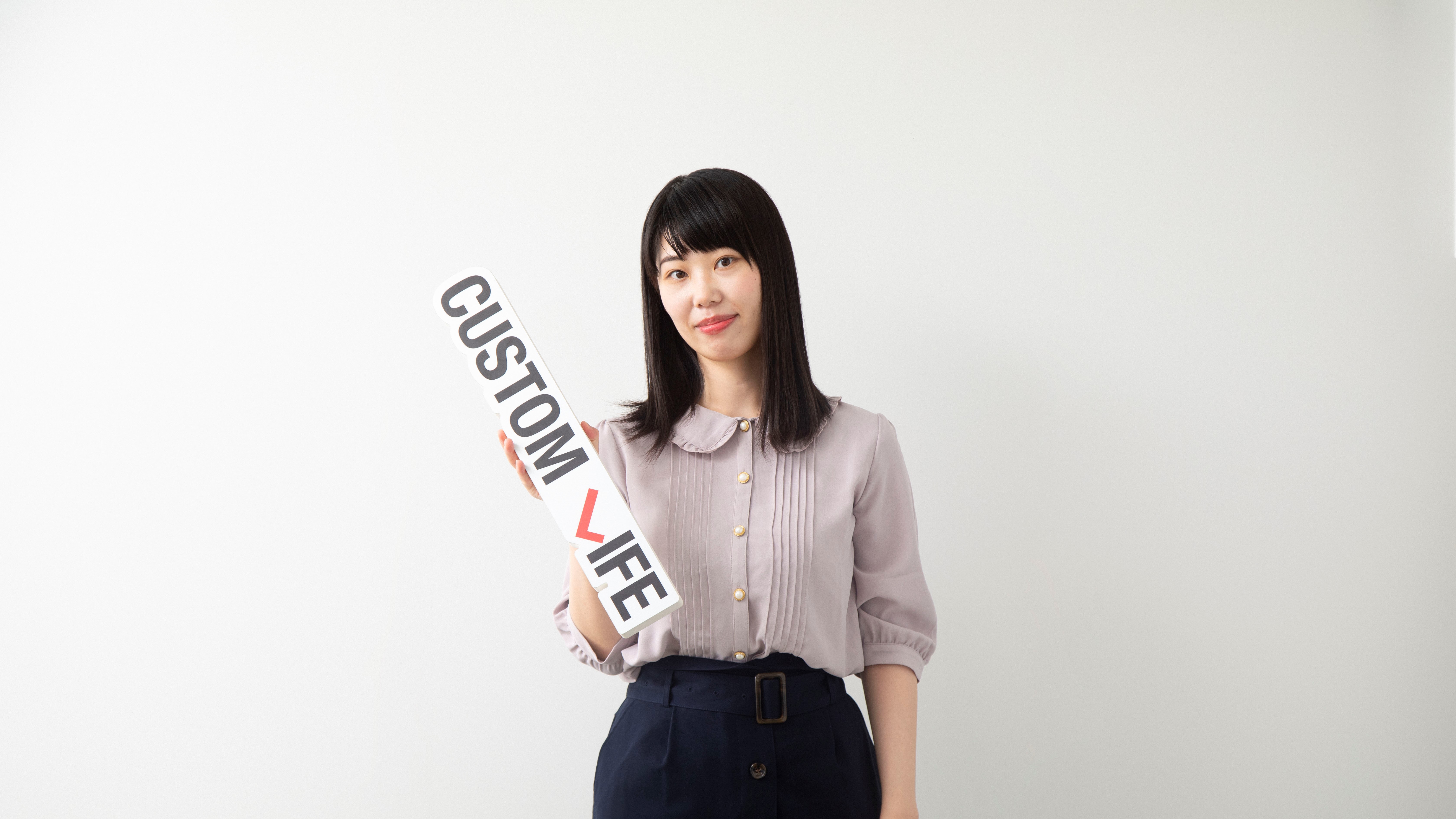 【社員インタビュー Vol.5 / ライター 】「文章を書くことが好き」という思いで事務職からライターに転身
