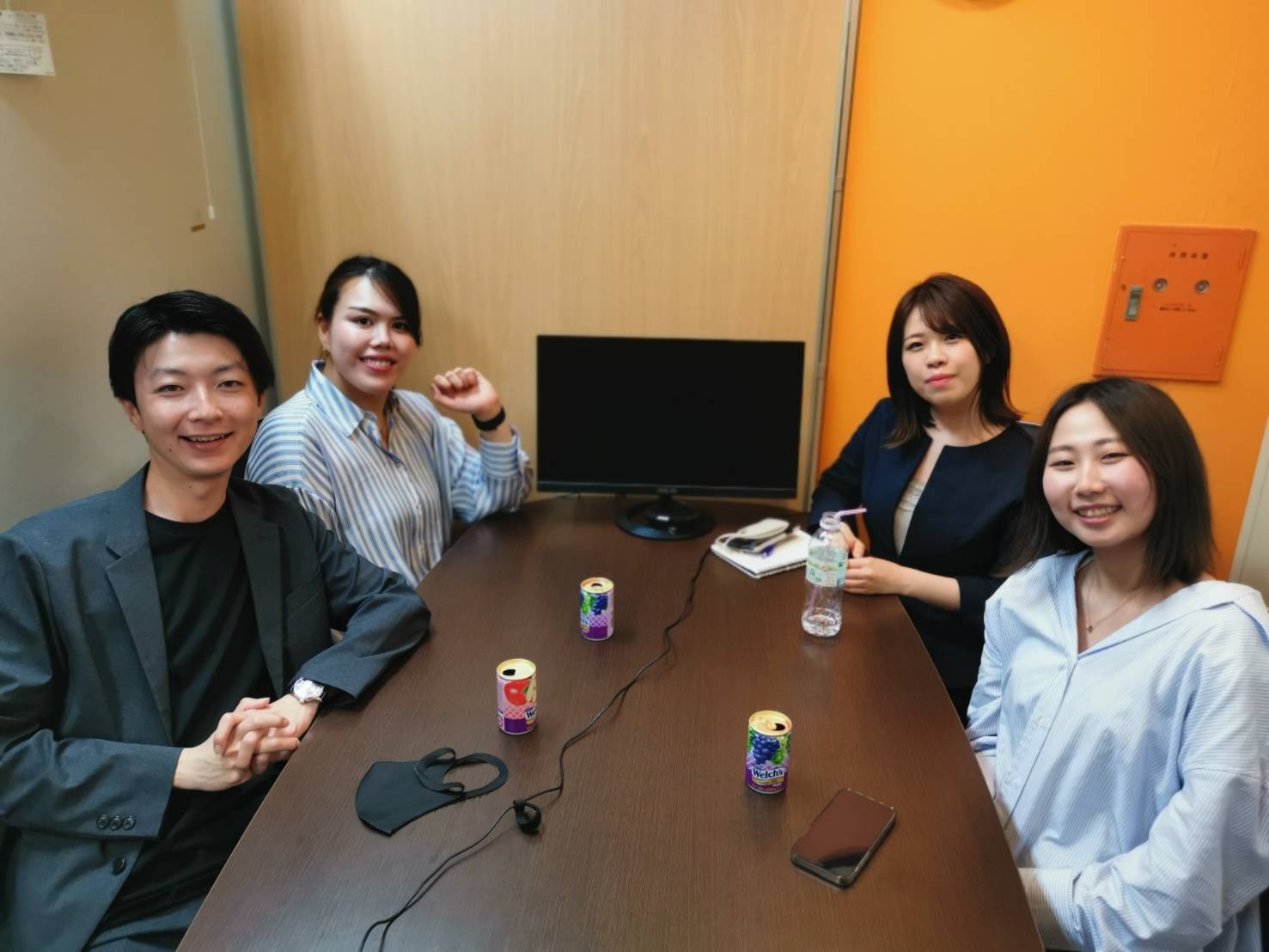 【新入社員インタビュー】～入社後2か月のフレッシュな若手たちに聞いてみた～