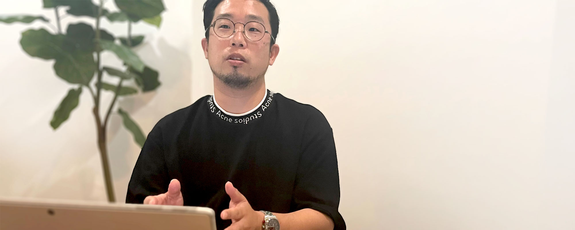 IT×アパレルに飛び込んだMDがD2Cブランド運営において大事にしていることは？【社員インタビュー】