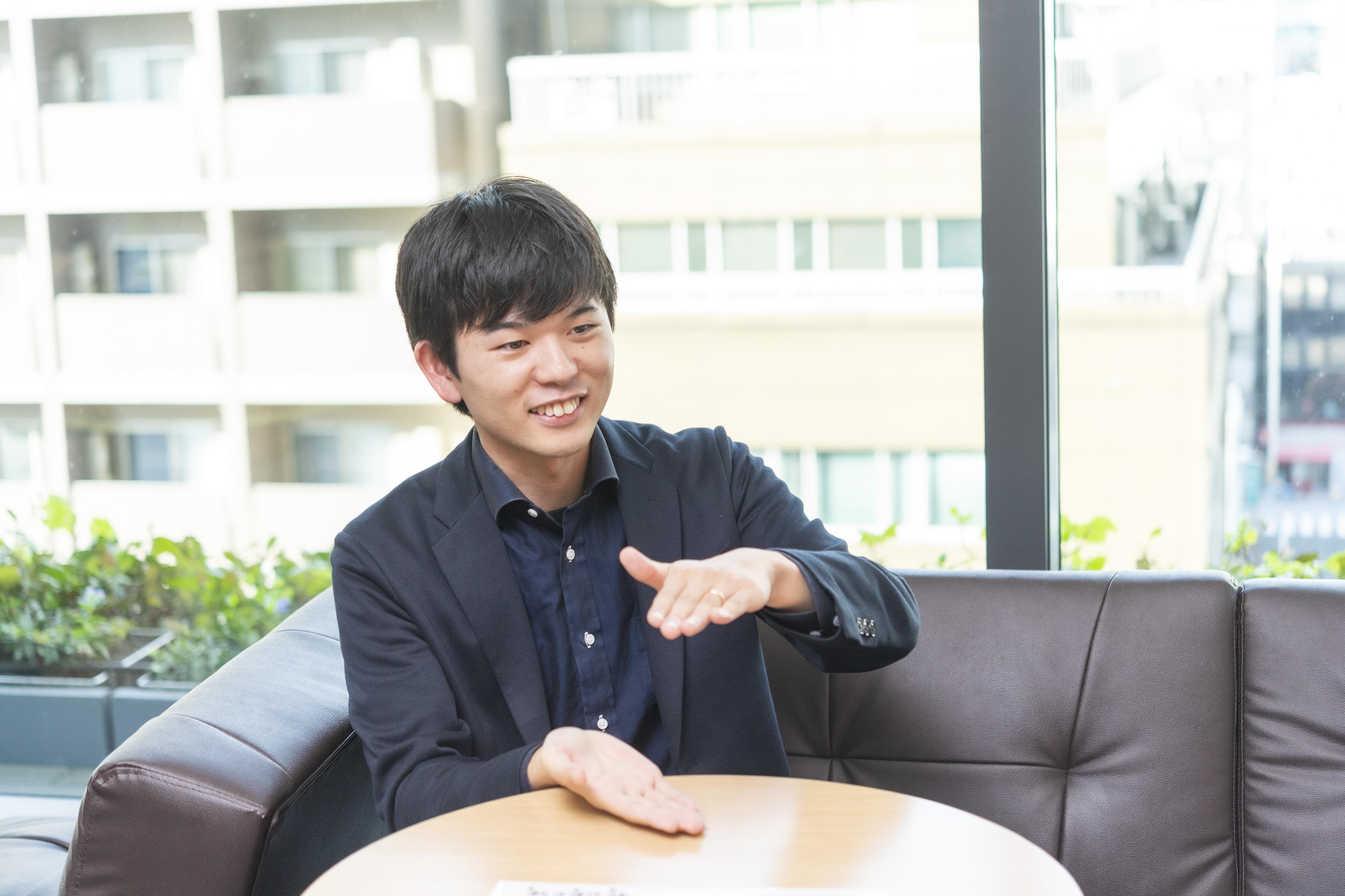 新卒｜【アールナインのキャリア】配属先は新設の事業企画部！強みを活かす デジタルマーケ大橋のストーリー