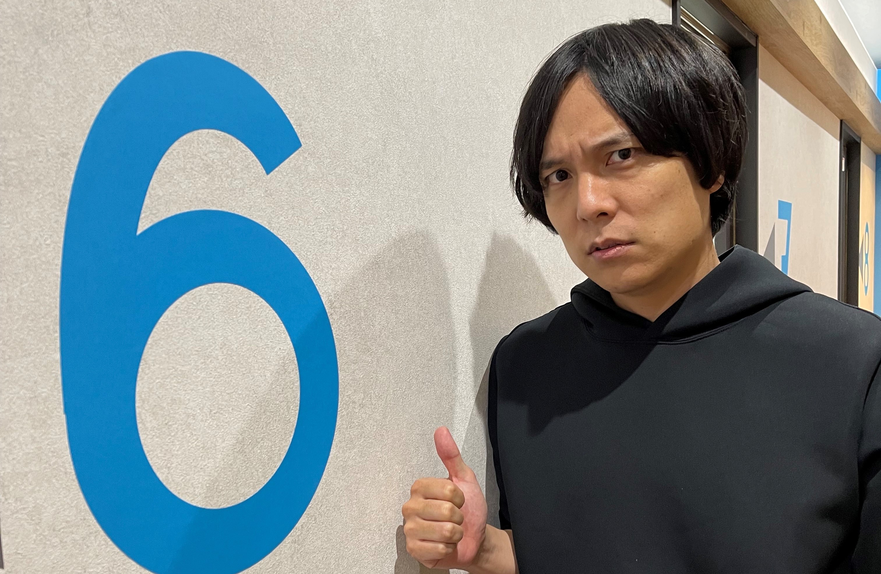 6期終わって決め顔の社長です。