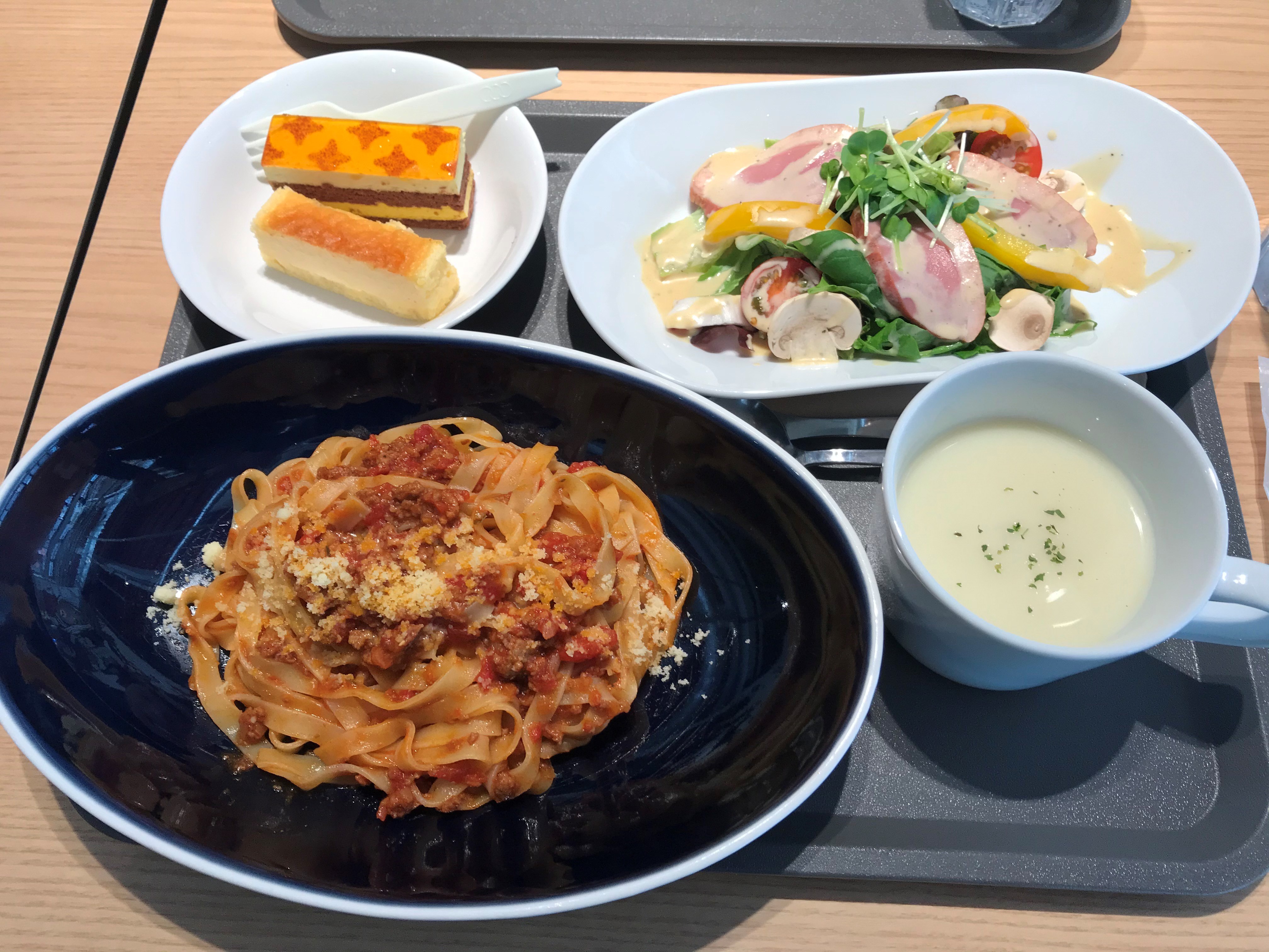 YOLOランチの紹介♪