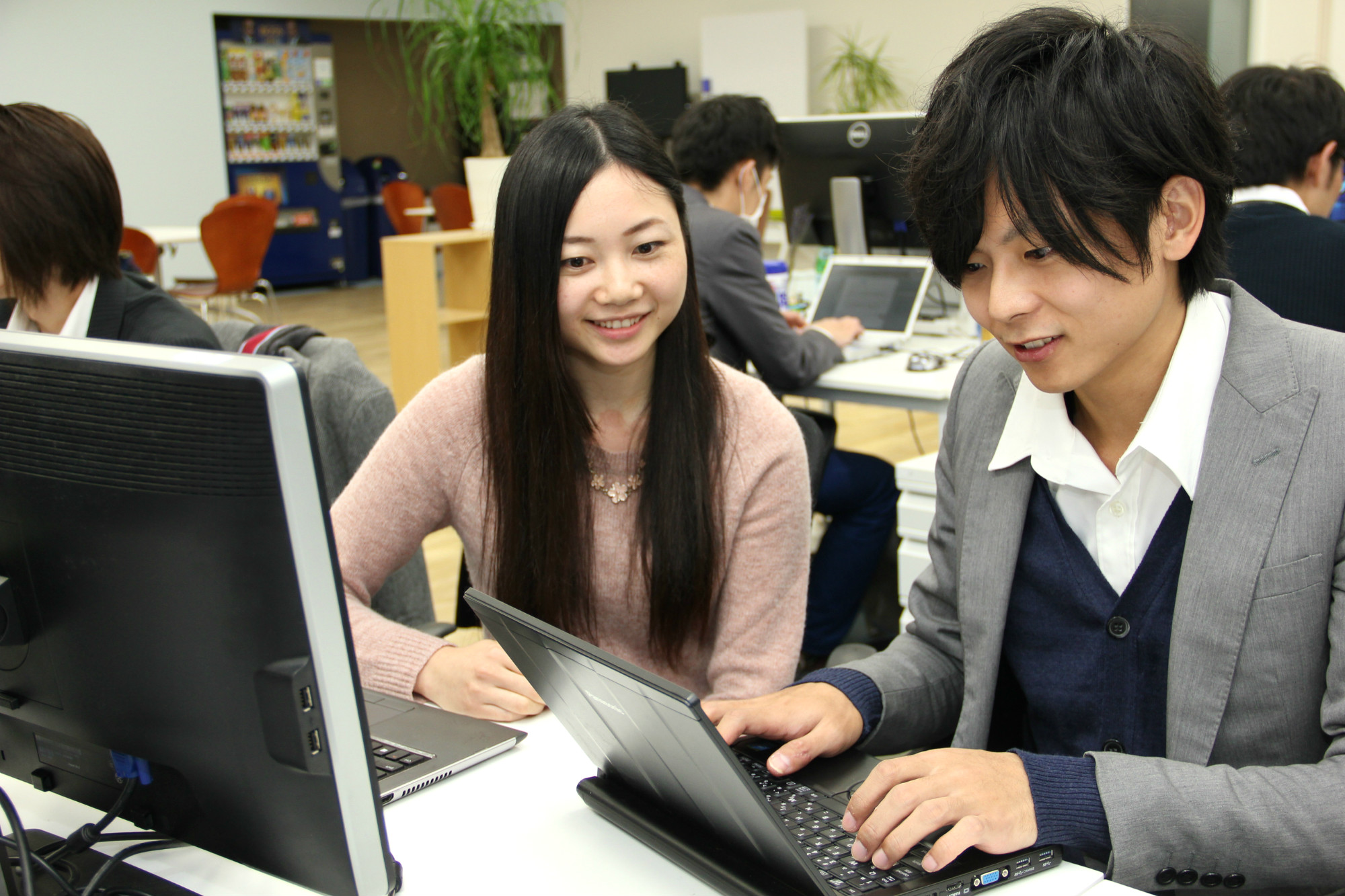 文系大学生がWebコンサル企業の長期インターンに参加して1ヶ月で得たもの