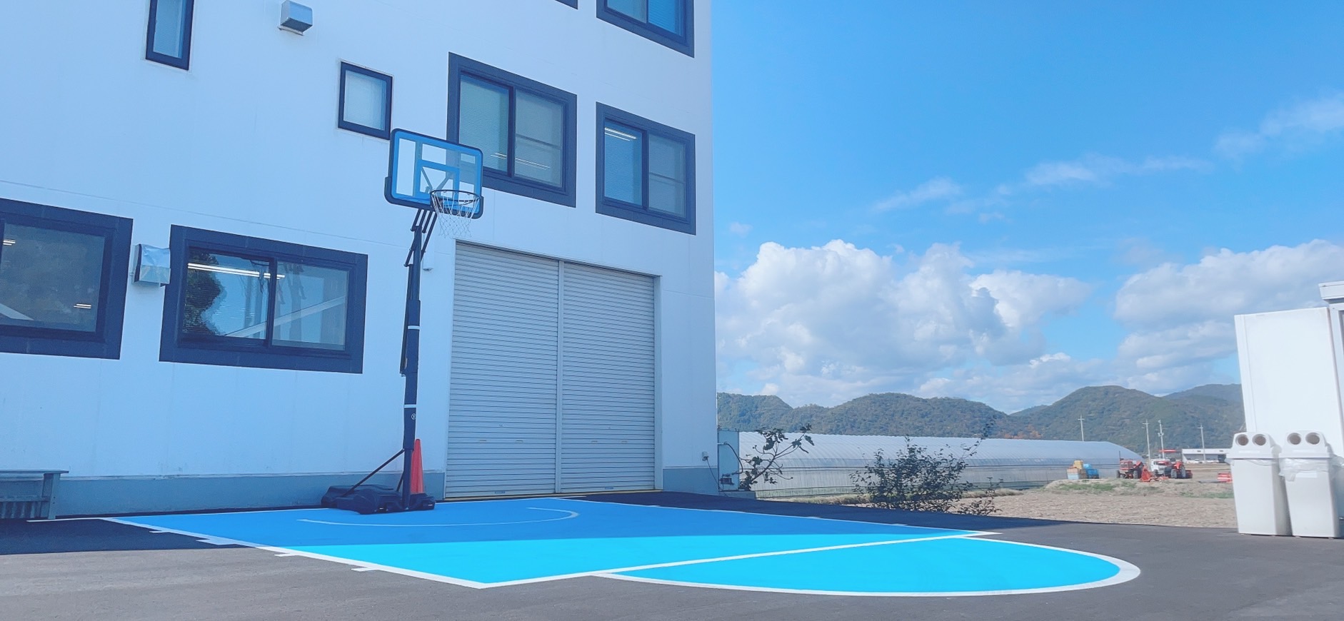 お昼休み｜バスケットコート