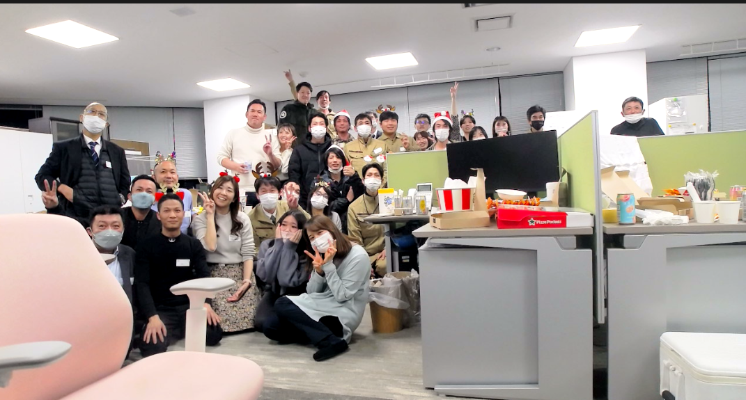 こう見えて、私たち建物壊してます！