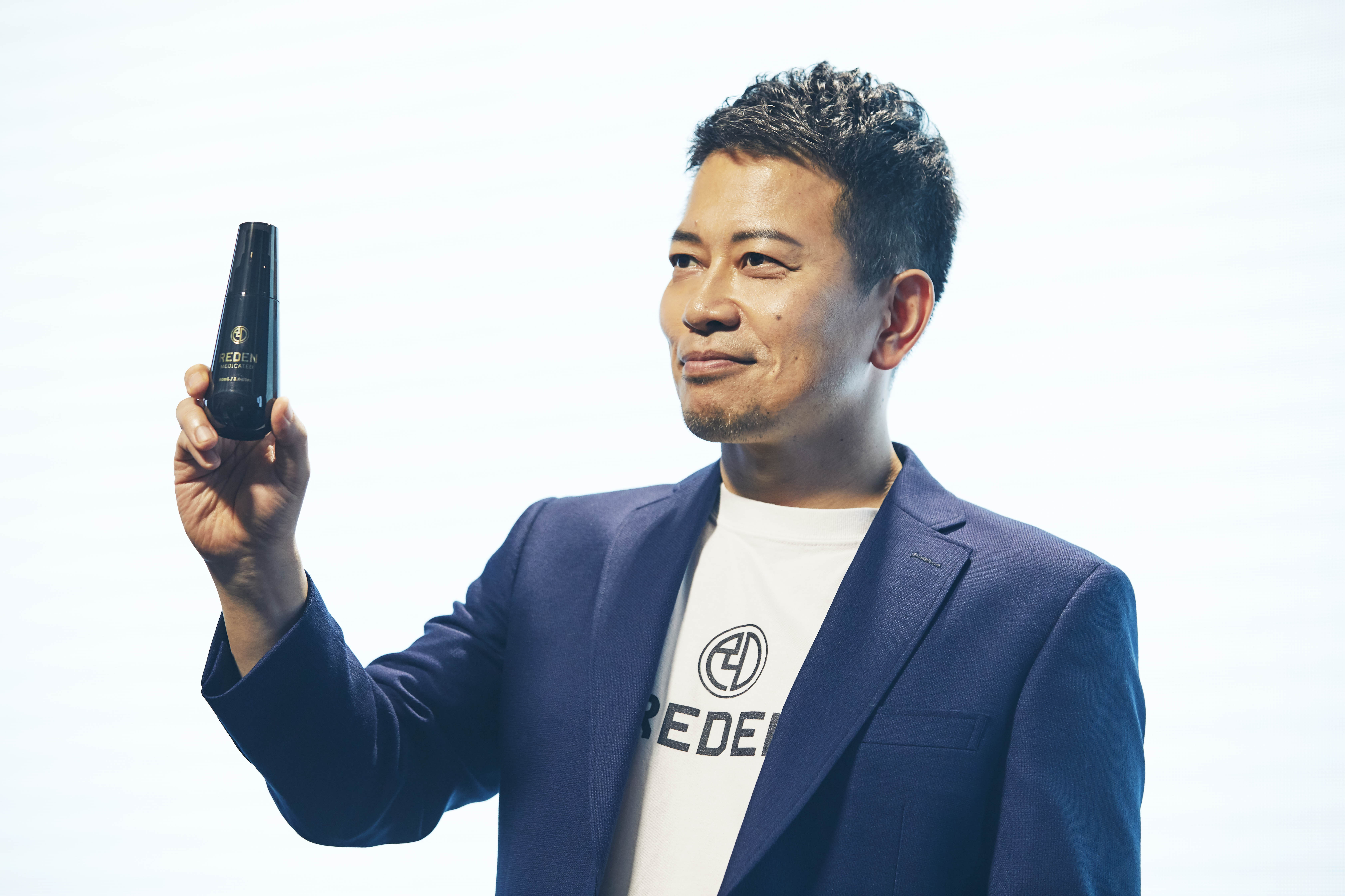 REDENは未来を変えるために、挑戦する全ての人を全力で応援します！