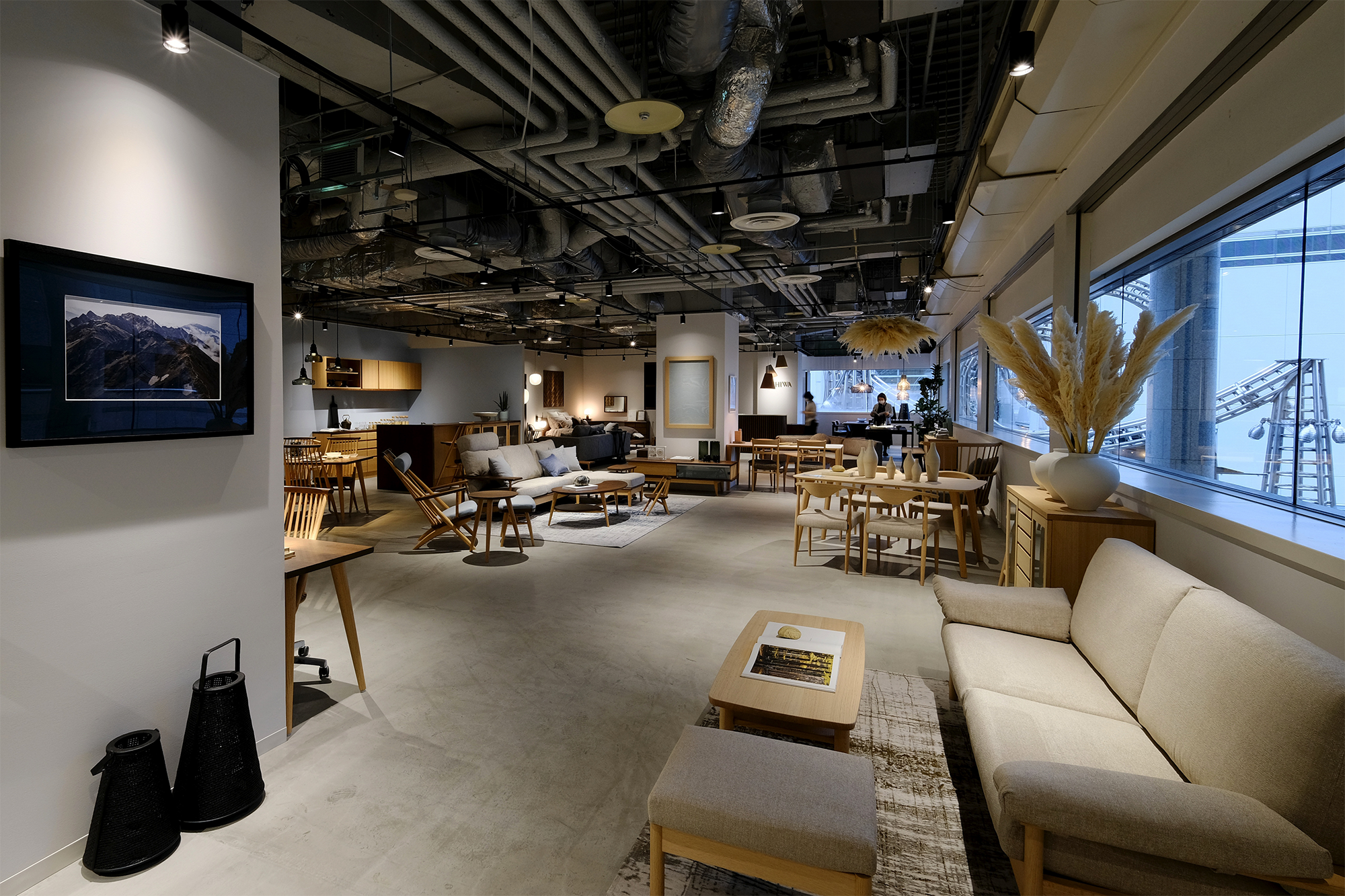 ブランディング支援した飛騨の家具ブランド『KASHIWA』の横浜ショールームがオープン