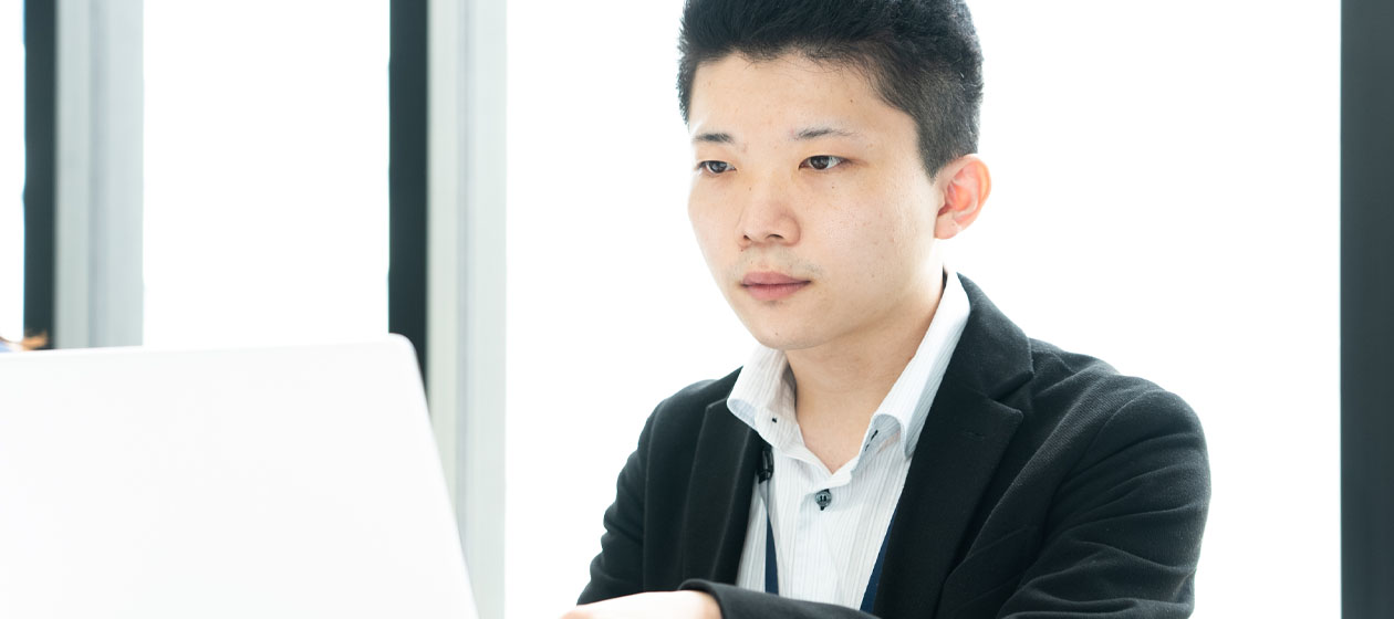 【社員インタビュー】自分を躊躇なくアピールできる環境で苦手な営業職を経て広報の道へ進んだ元エンジニア