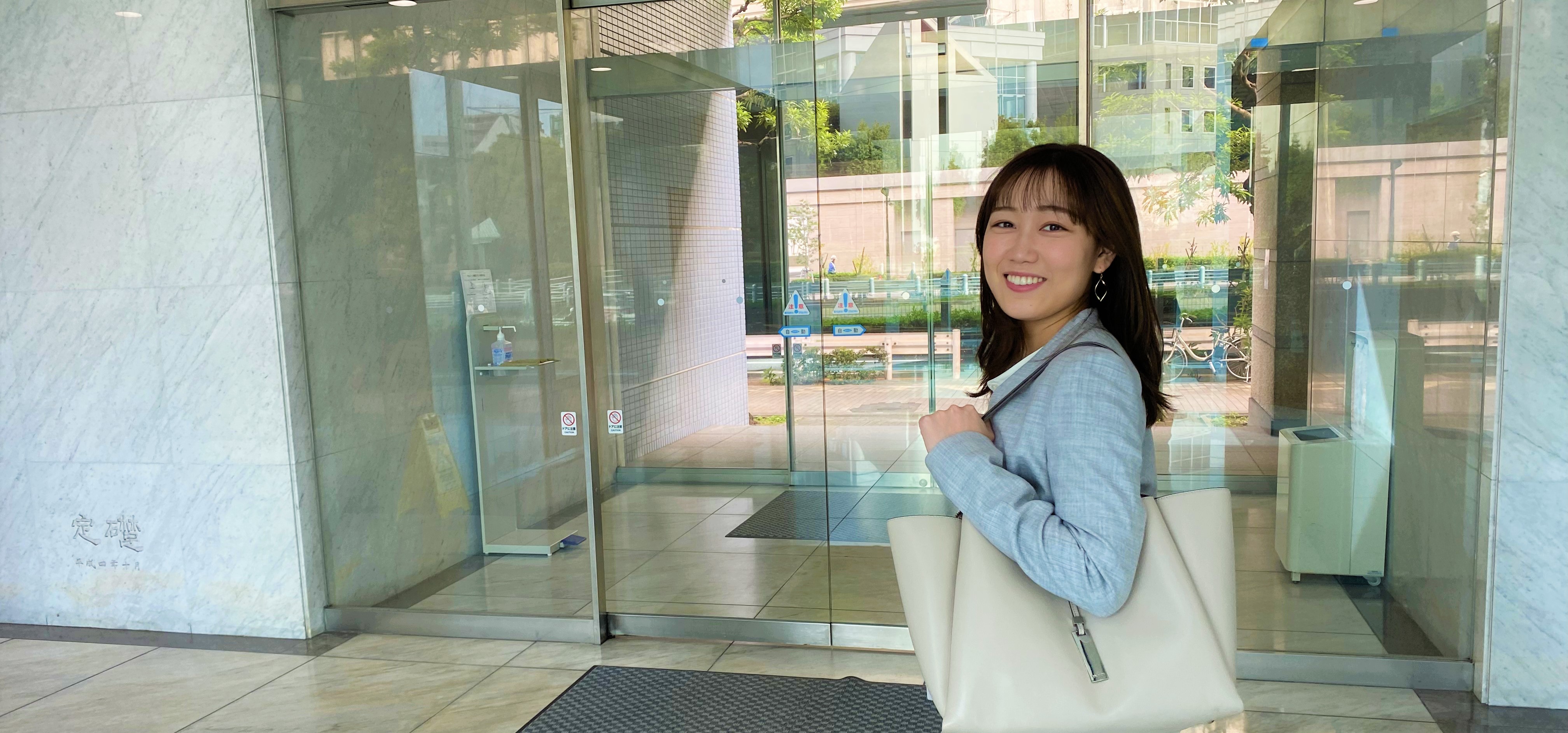 「すぐ追いついて追い越すんで！」異動した営業チームの同期にライバル宣言