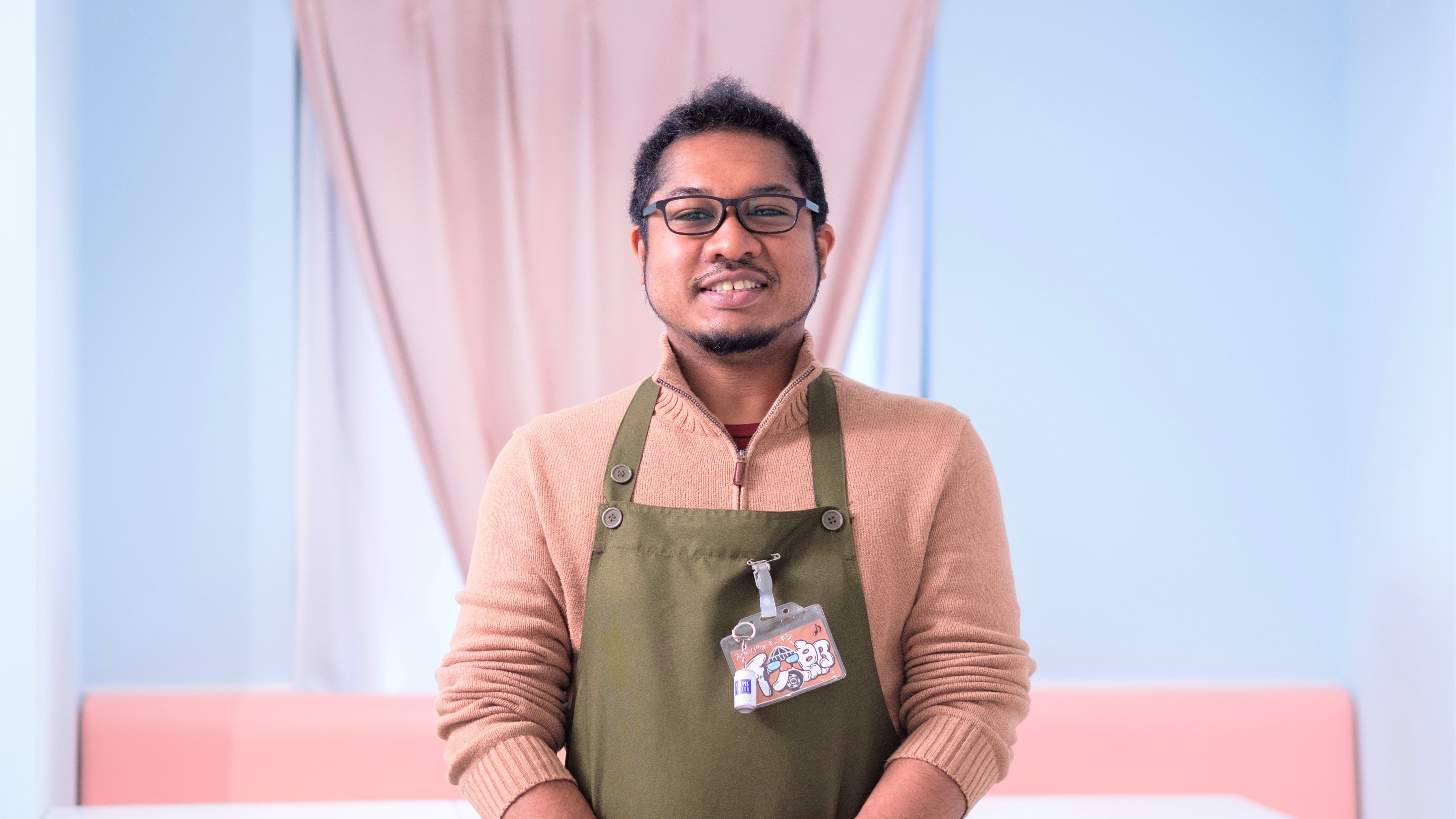 【本業は芸人！？】メイドカフェのキッチンのお仕事を紹介します